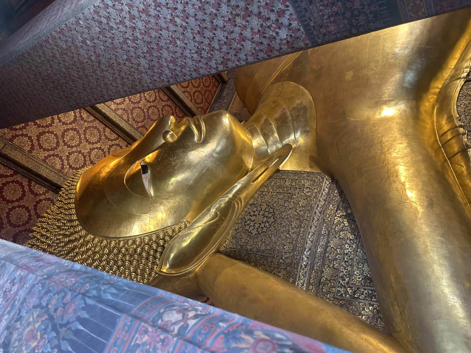 Morning temple visit documented at Bangkok's Wat Pho complex