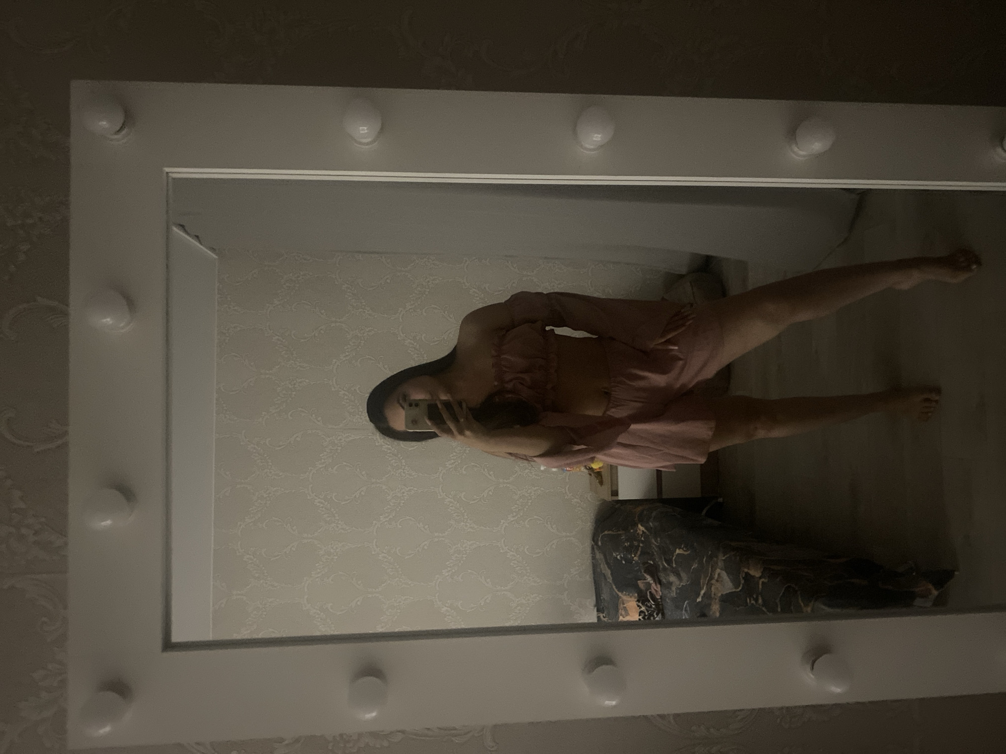 Selfie sessions documented across Chaikovsky bedrooms during evening hours