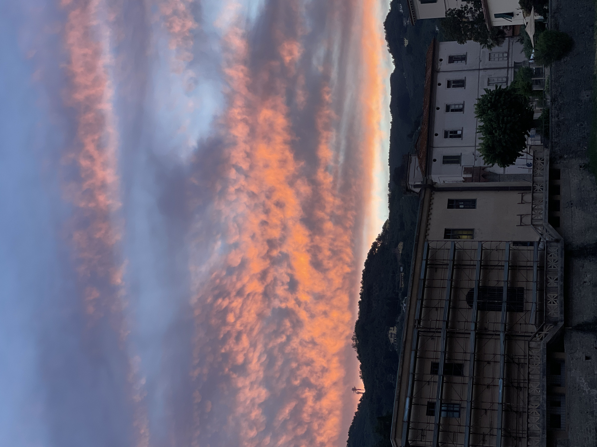 A summer evening unfolding along the streets of Pescia