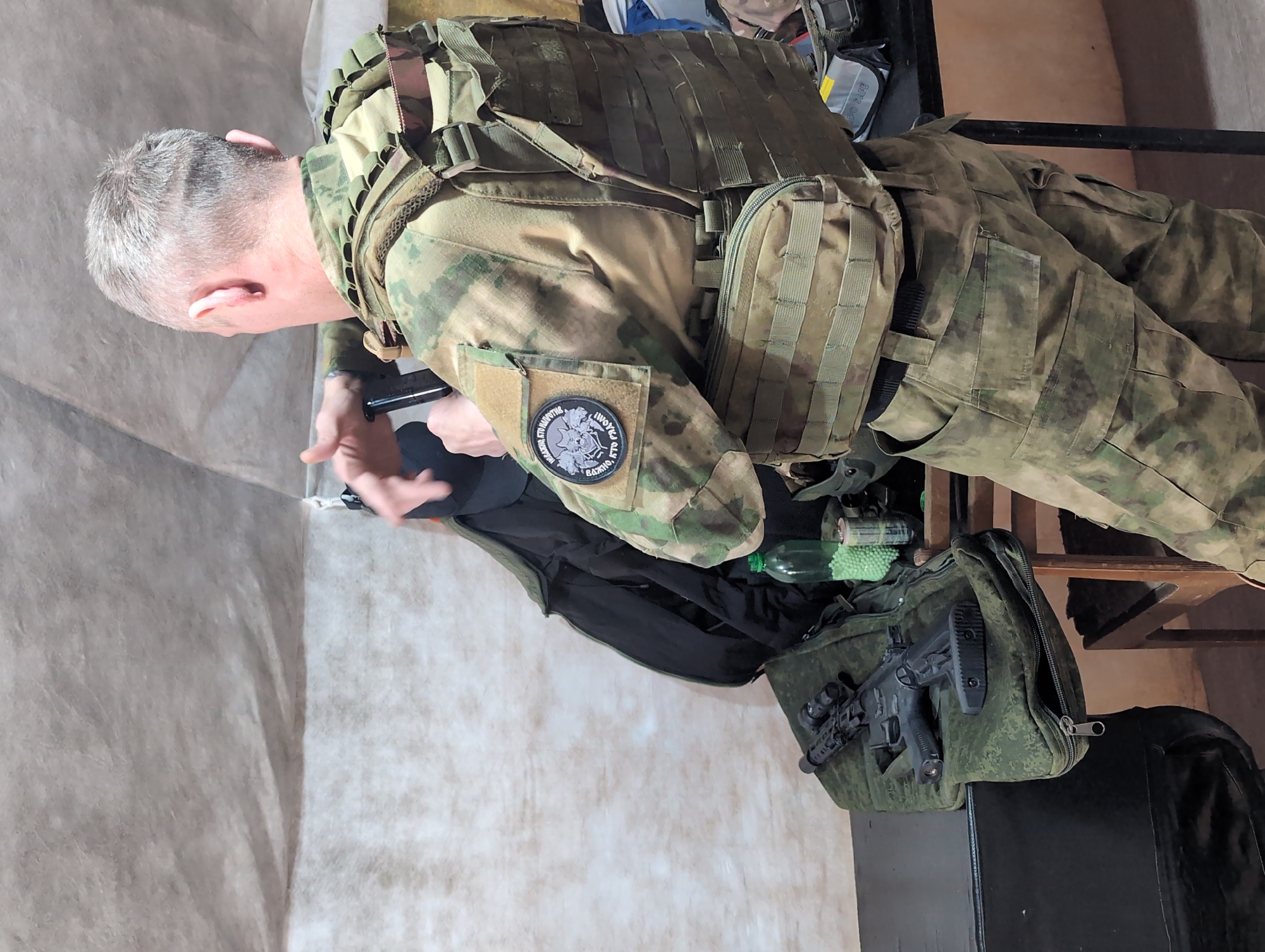 Armed man in military gear observed in Izhevsk