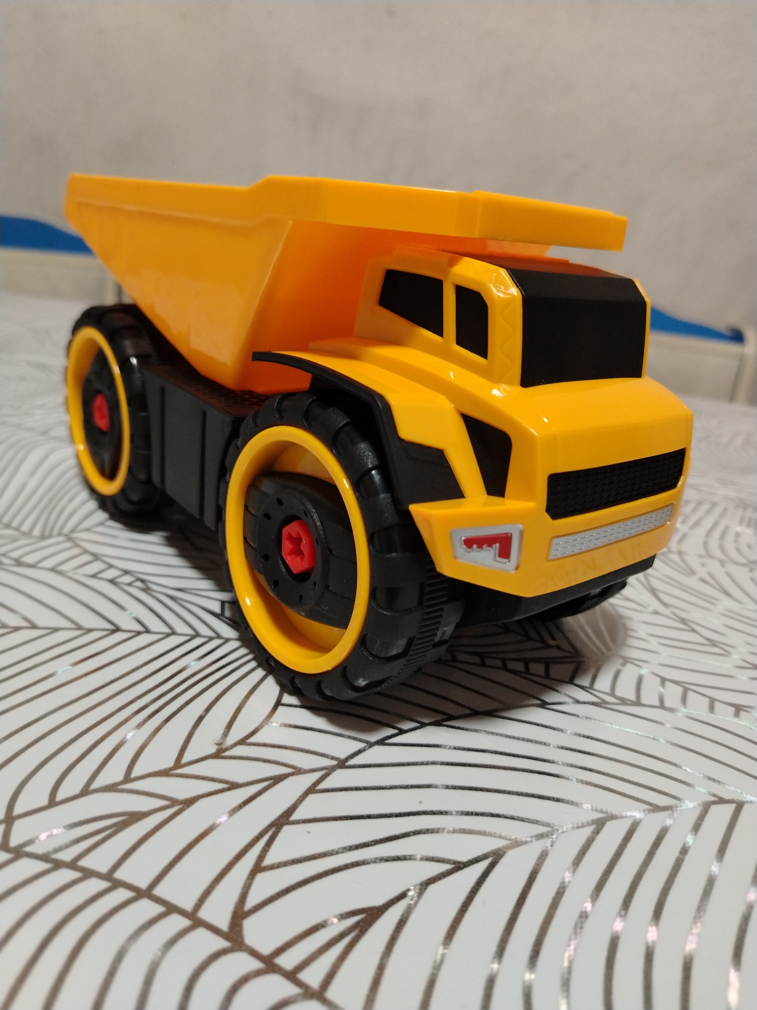 Children's toys spotted in Kazakhstan rural district
