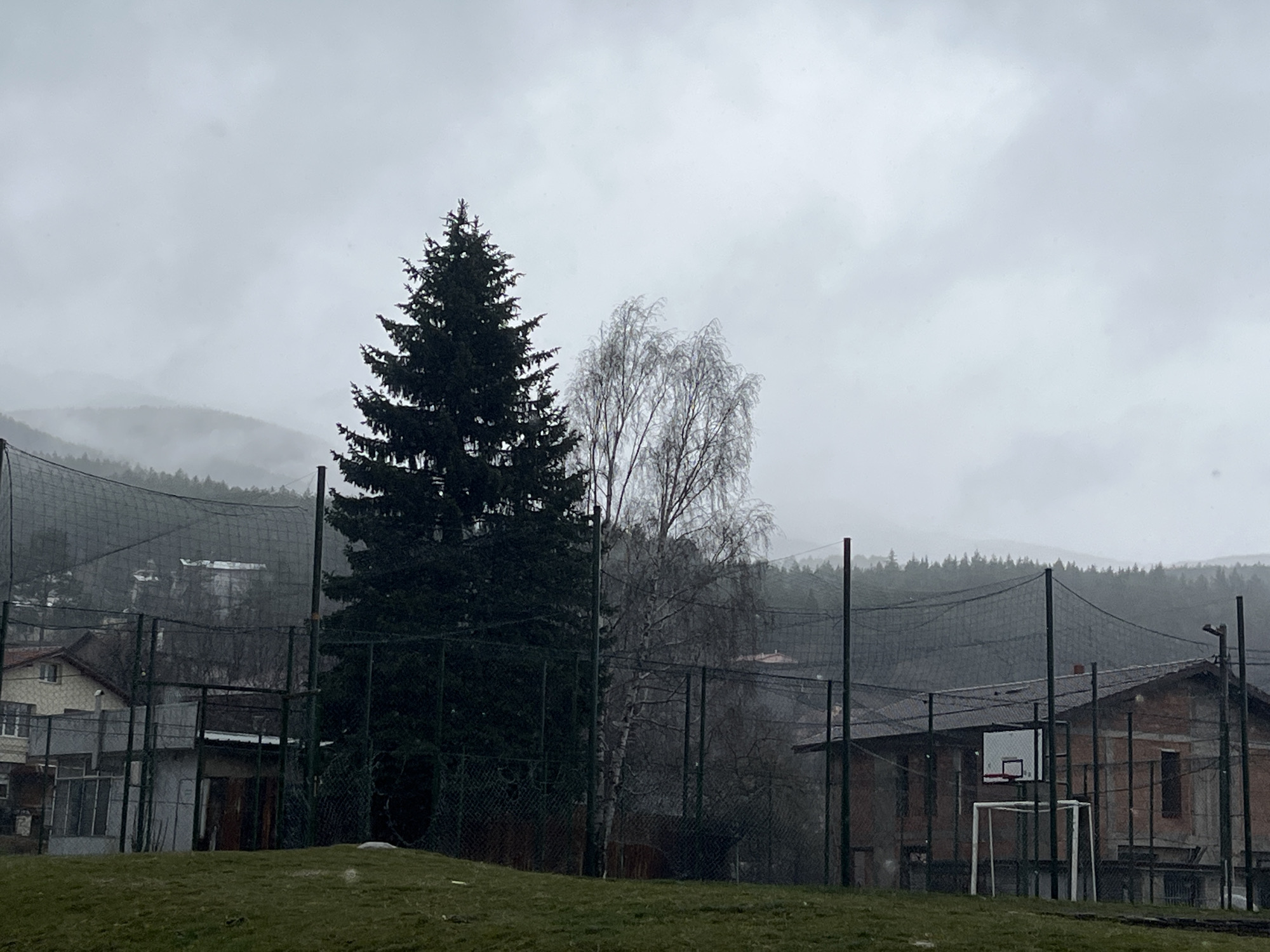 Overcast day observed across residential Vladaya, Bulgaria
