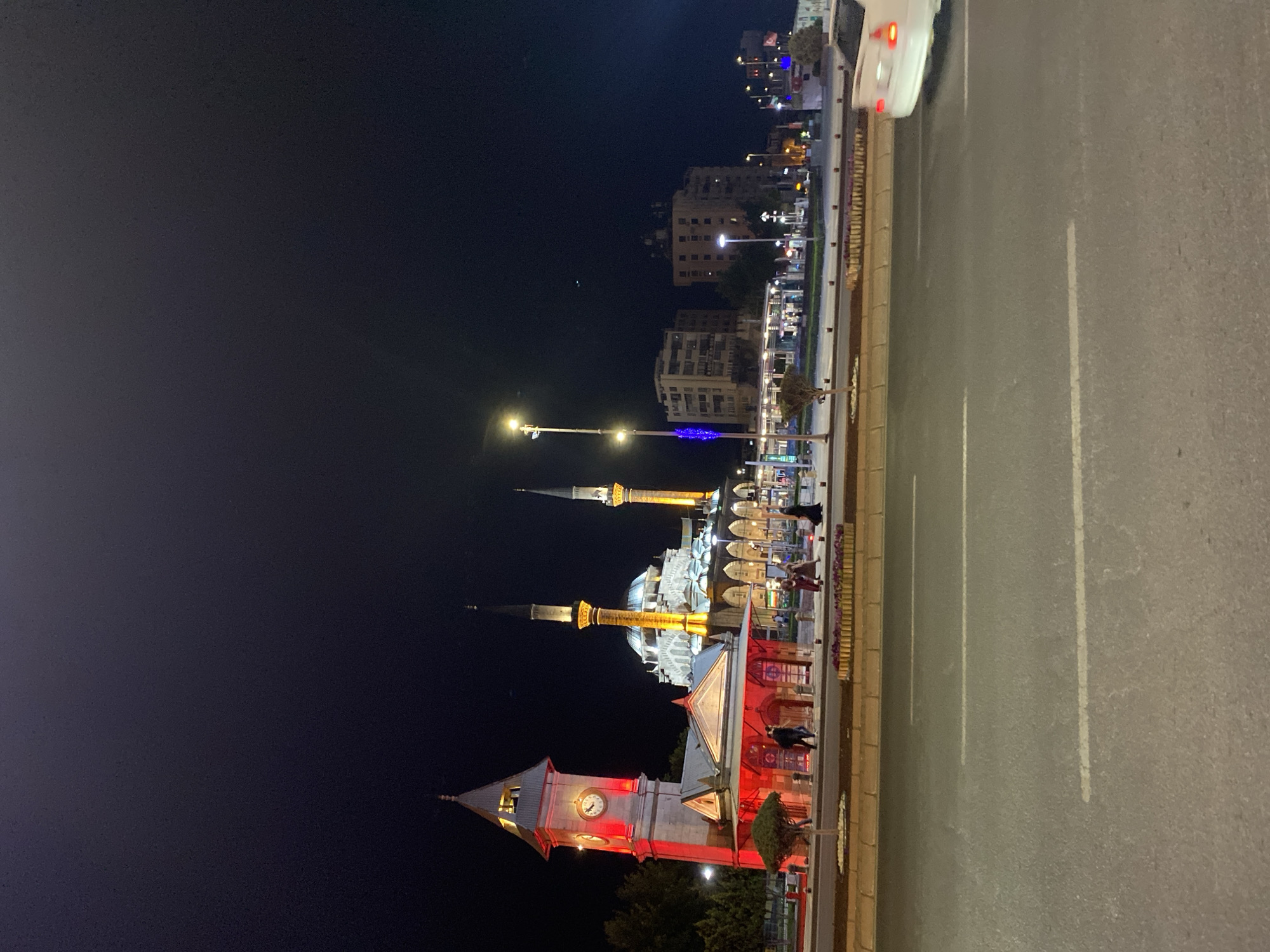 Kayseri nightlife: monuments, ceramics, and a neon corner