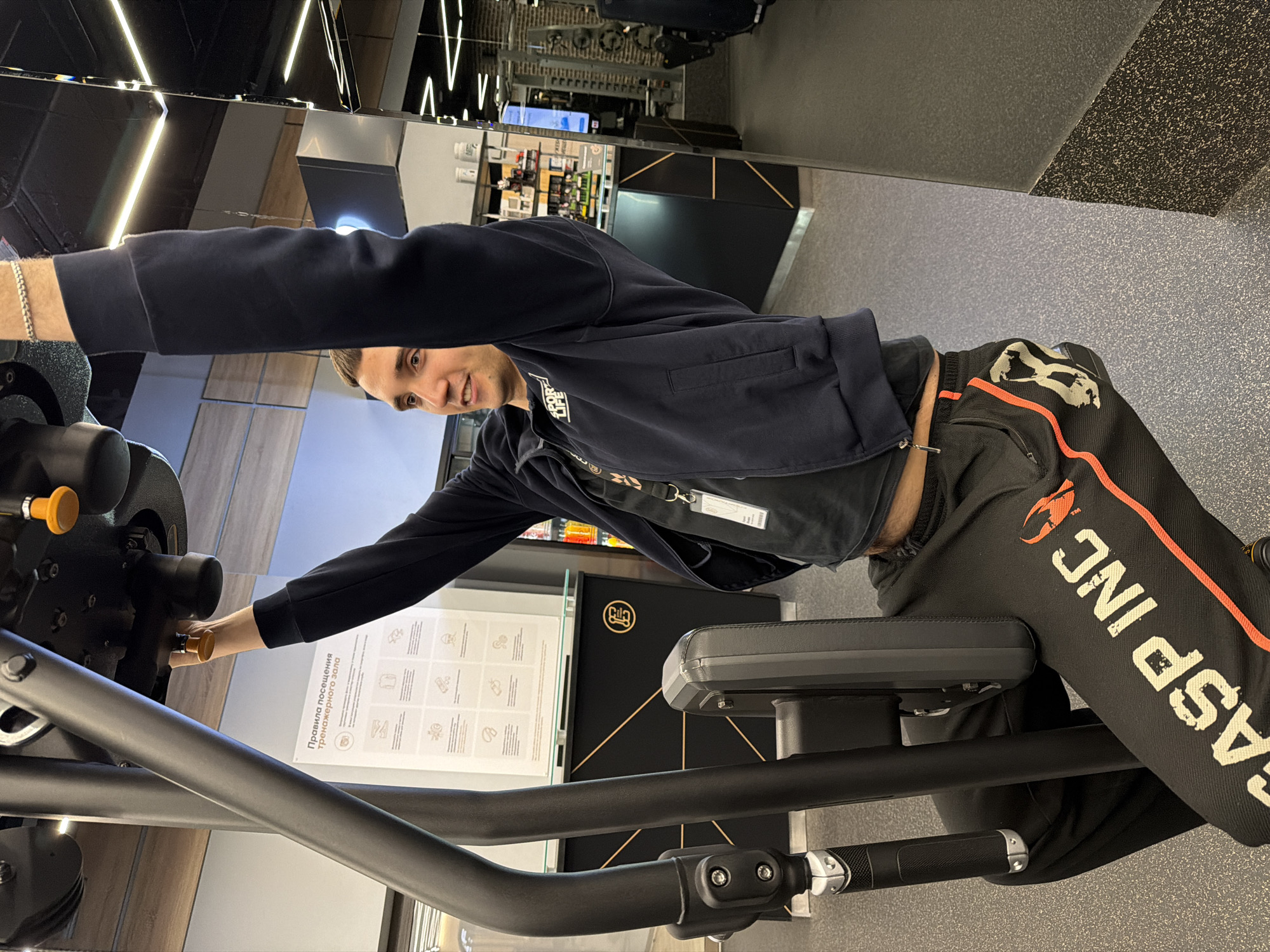 Woman documents workout session at Saint Petersburg gym