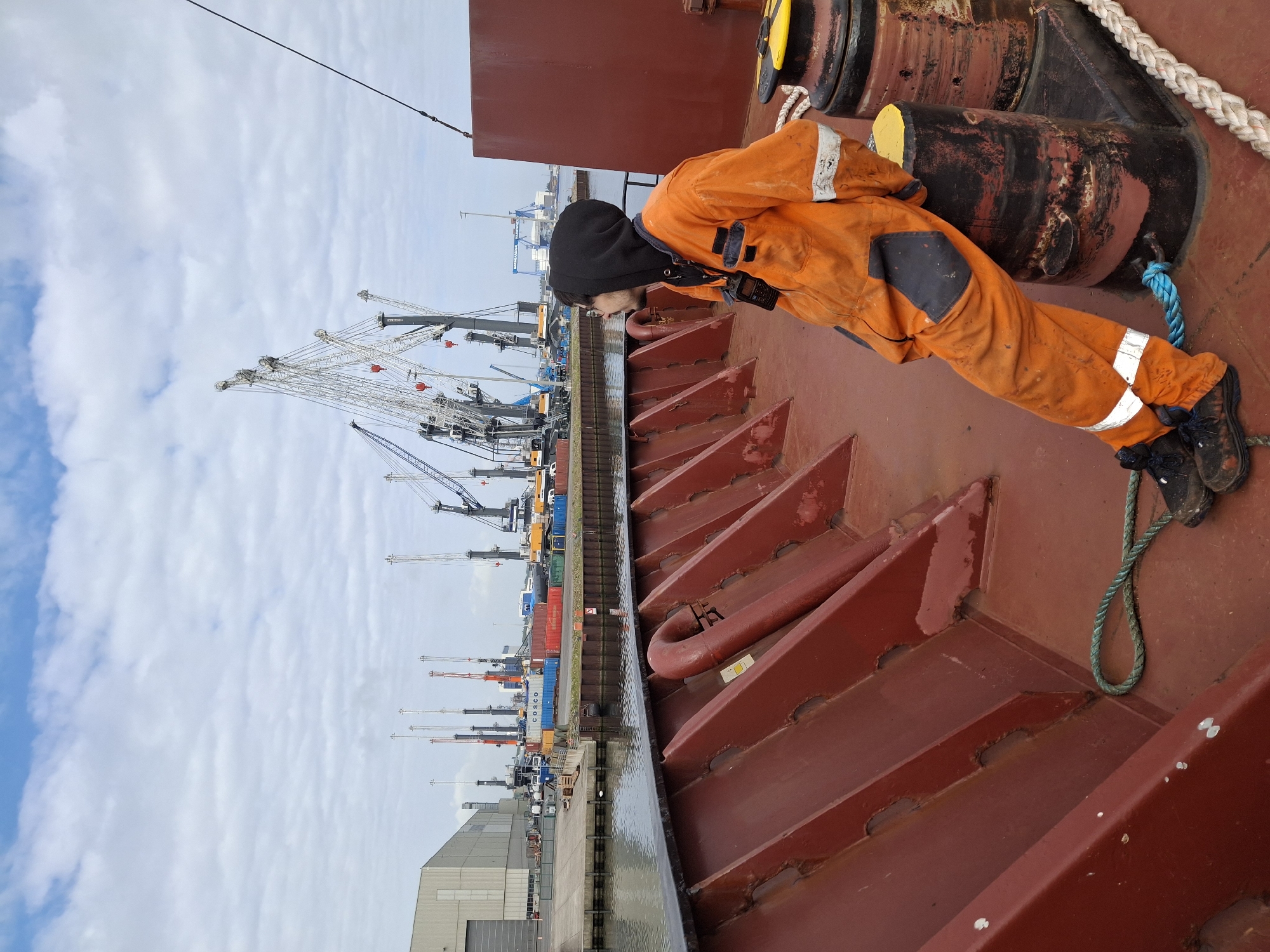 Morning cargo operations documented at Rostock commercial port