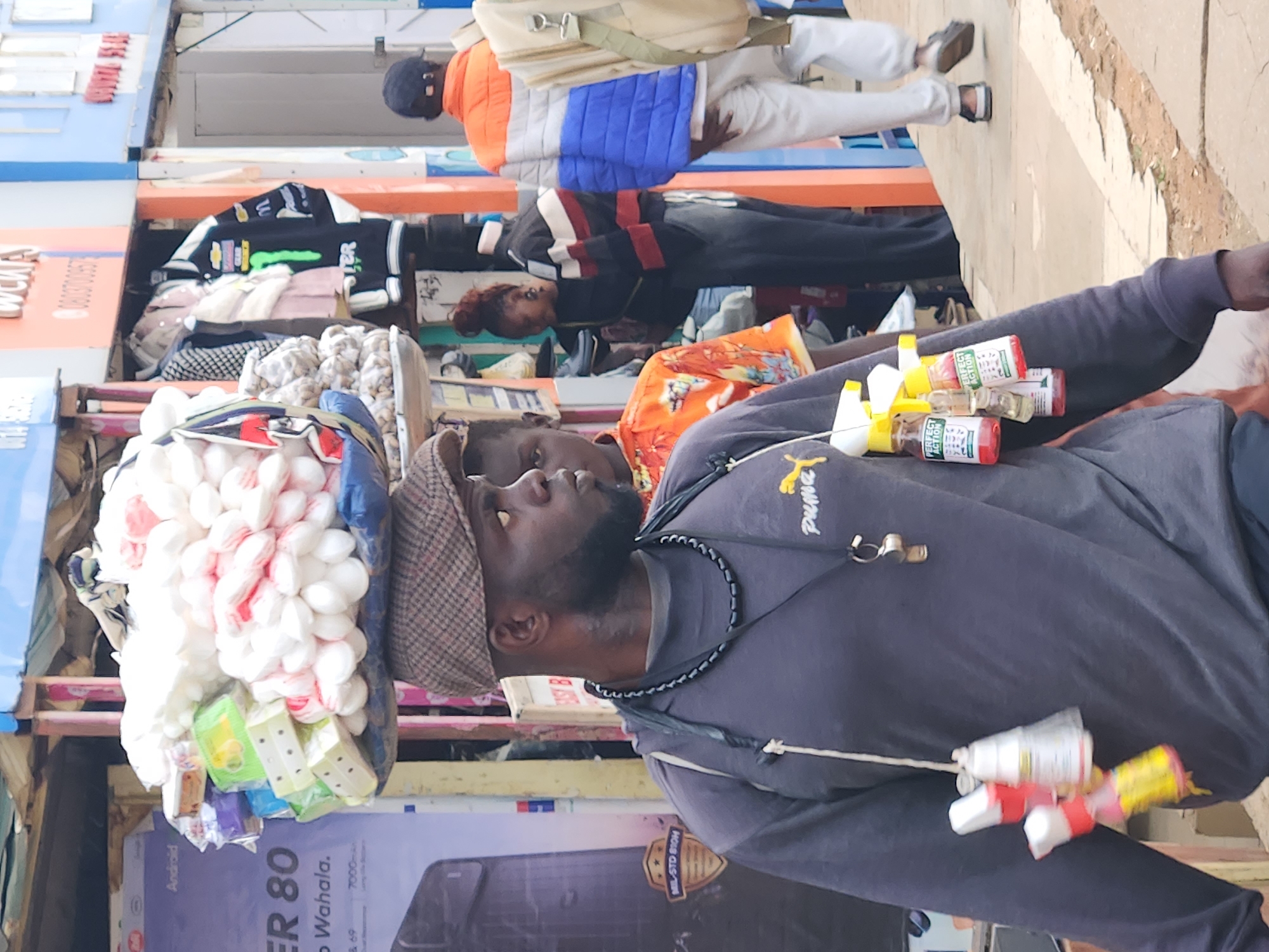 Rainy afternoon keeps Jos streets busy