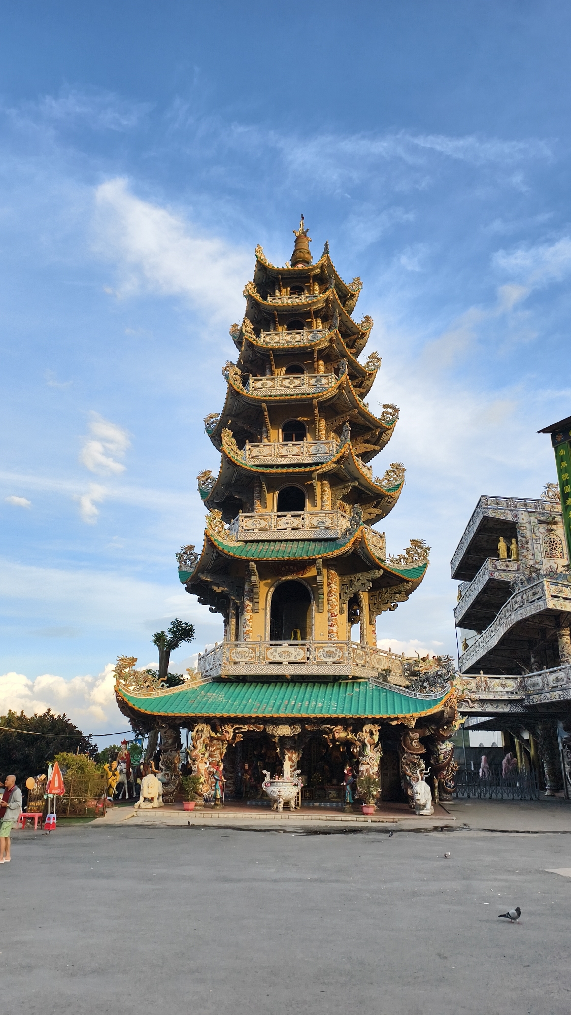 Chua Linh Phuoc temple in Xuân Thành, Vietnam