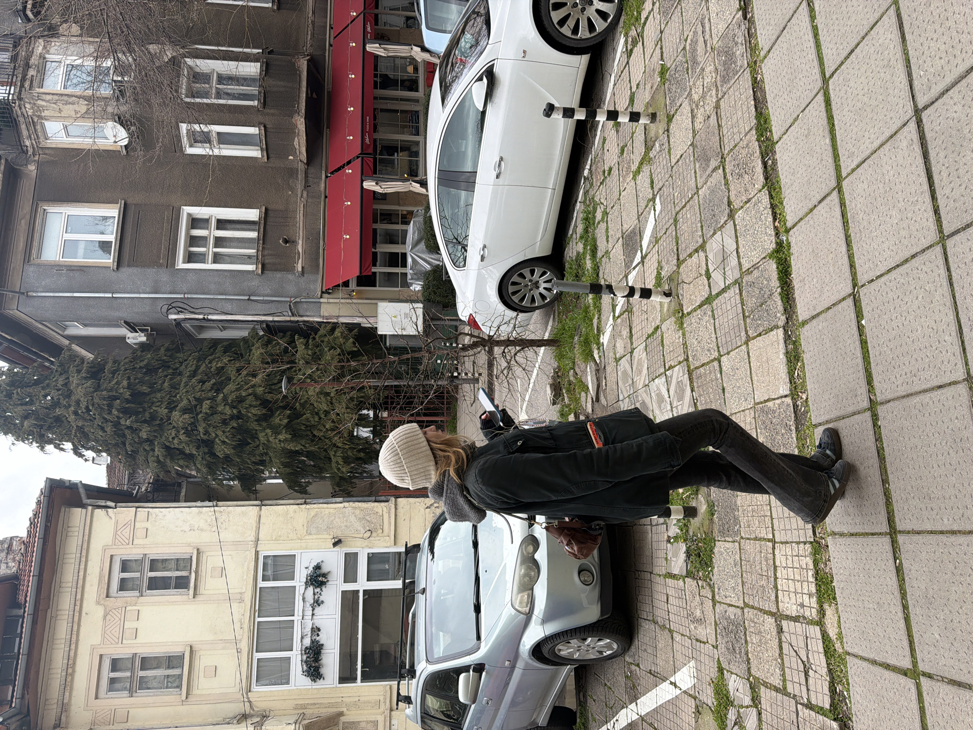 Two pedestrians spotted on Sofia streets during midday