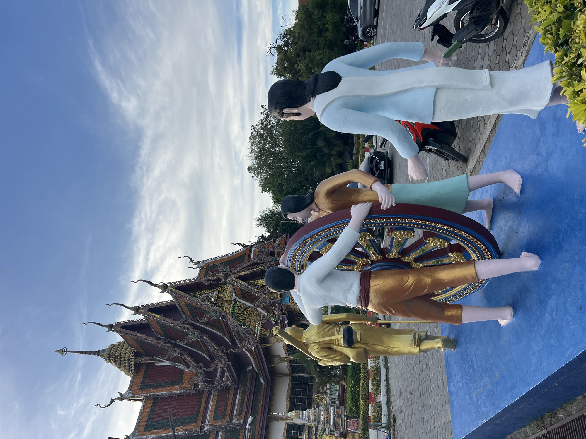 Temple visit at Wat Plai Laem's colorful statue complex