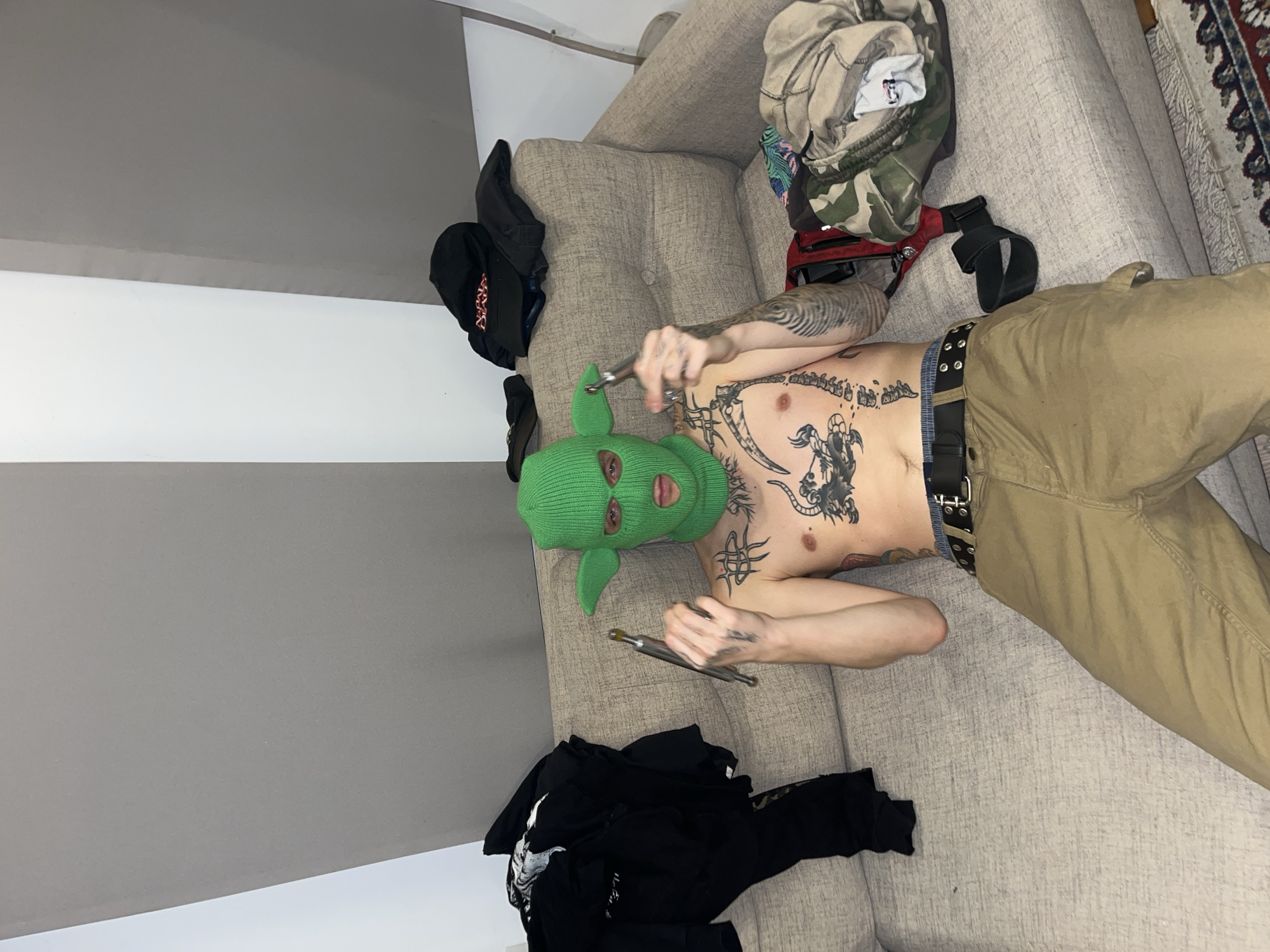 Person in costume observed across Buenos Aires suburbs