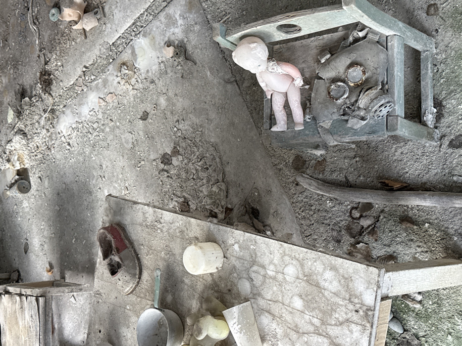 Witnesses document decaying classroom interior in abandoned Pripyat