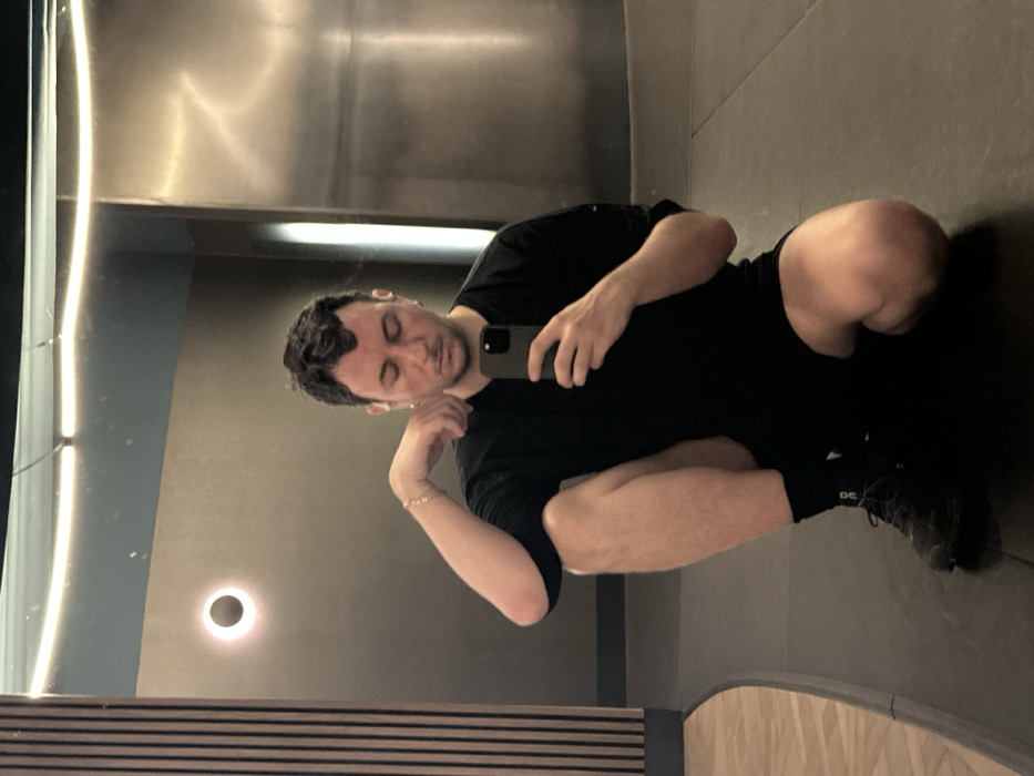 Morning spa visit documented across London wellness facility