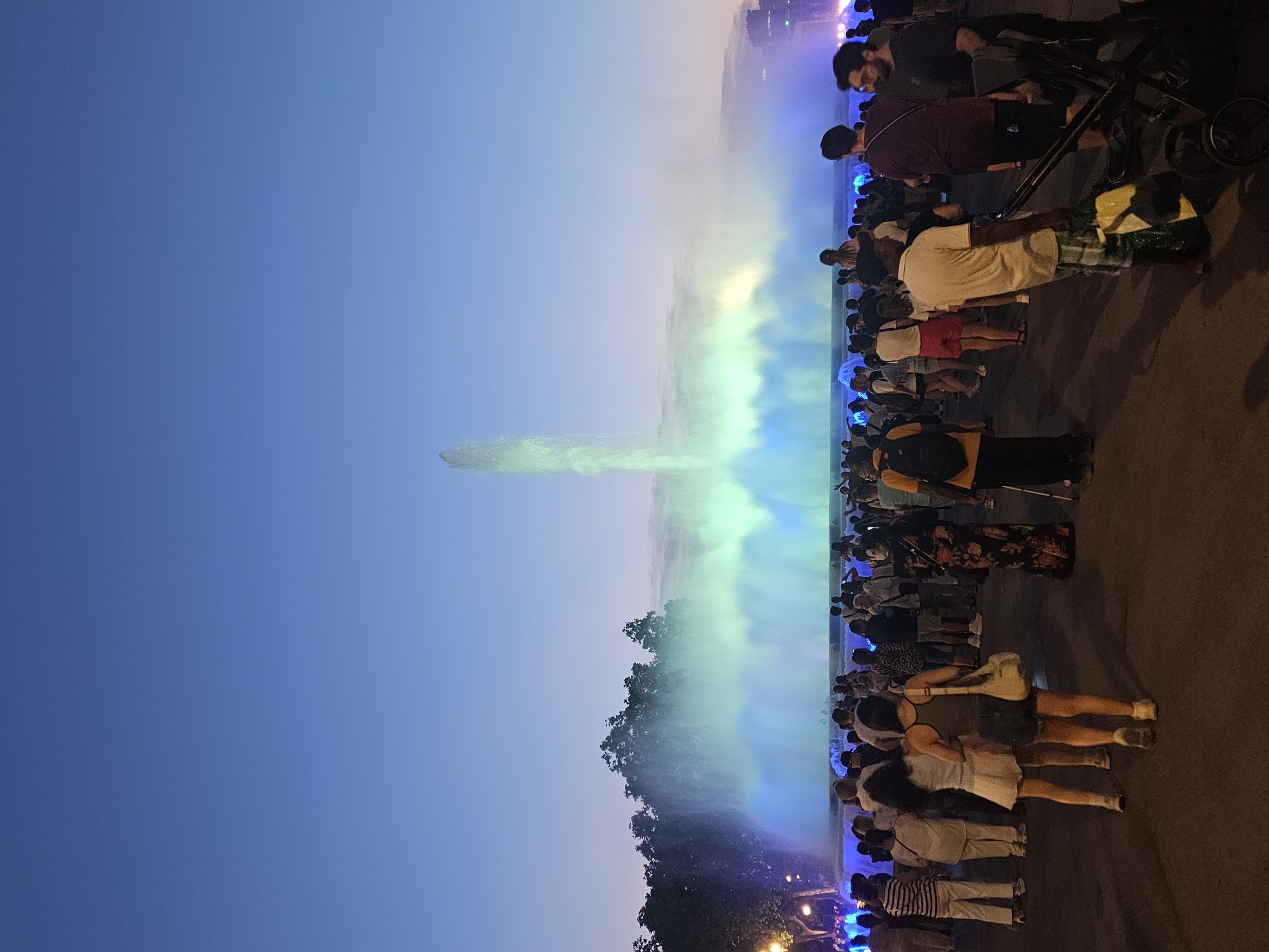 Magic Fountain of Montjuïc lights up a Barcelona evening crowd