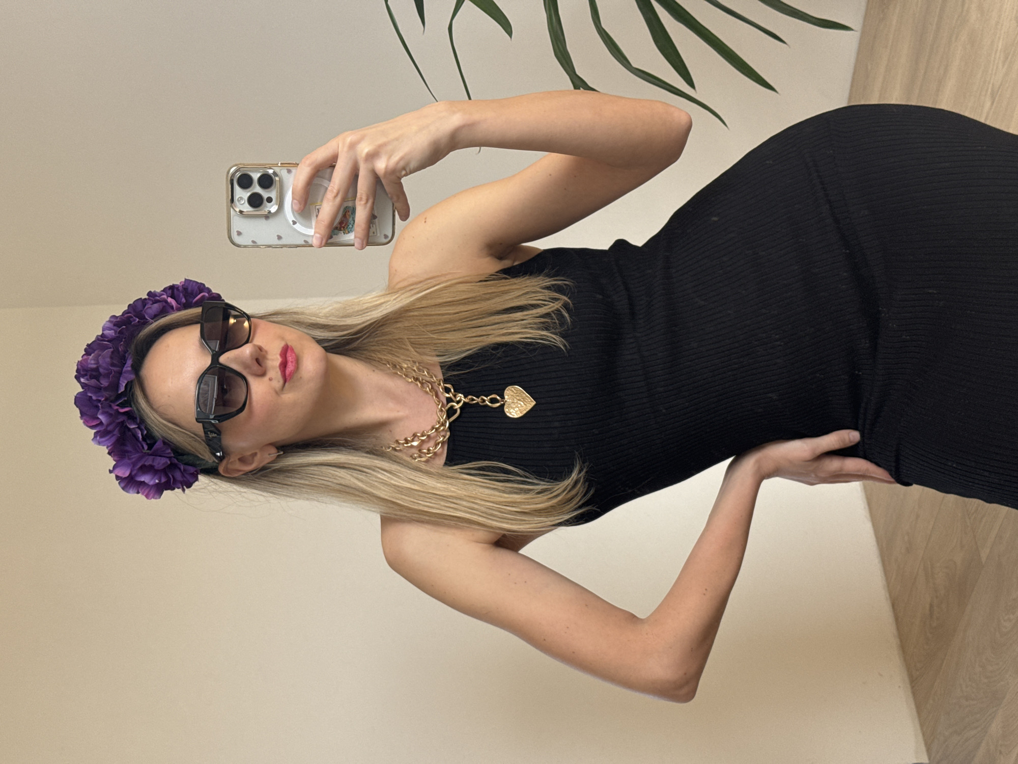 Woman documents spring afternoon with selfies and pets