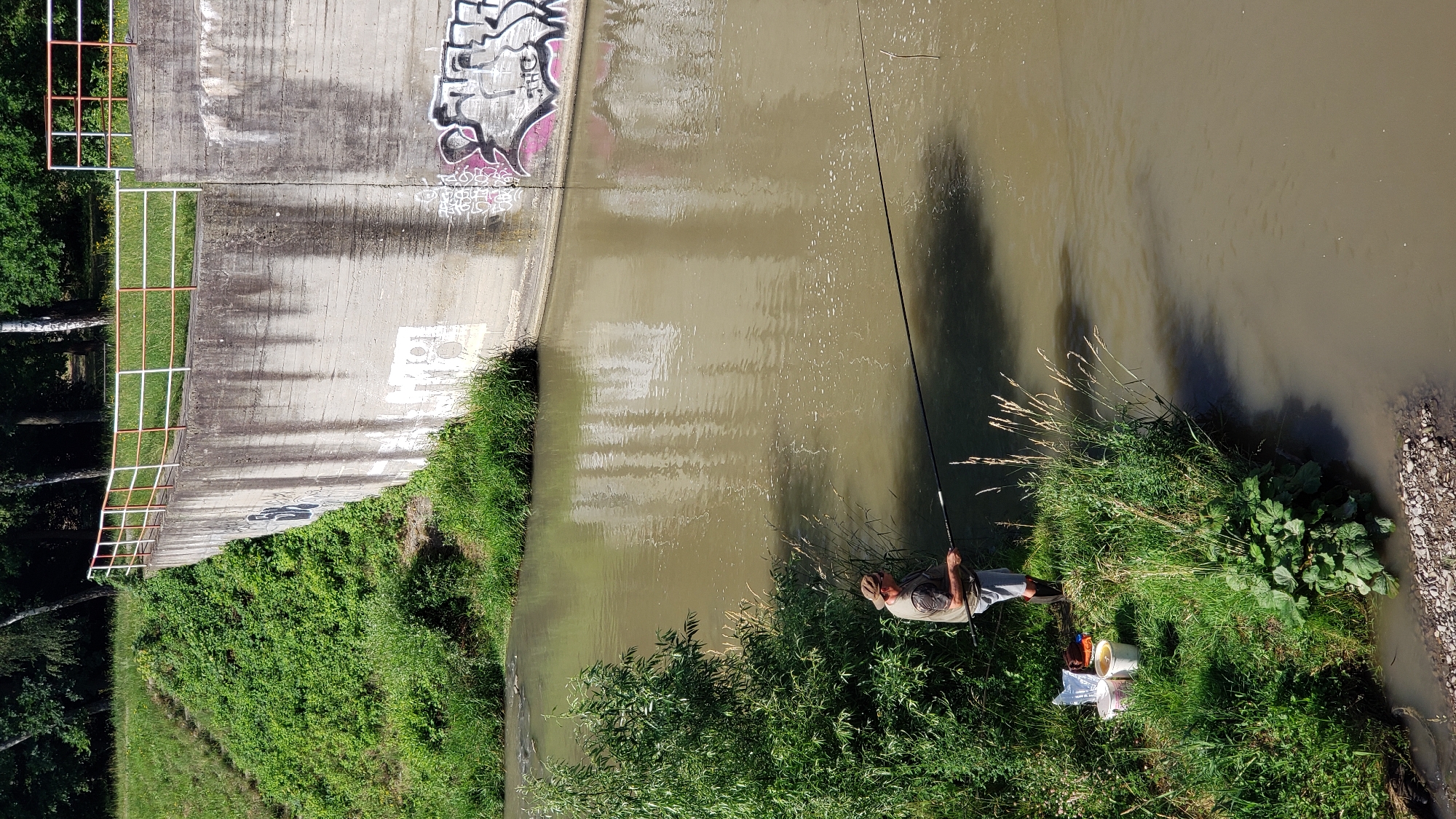 Riverside fishing and wildflowers on a sunny Prešov morning