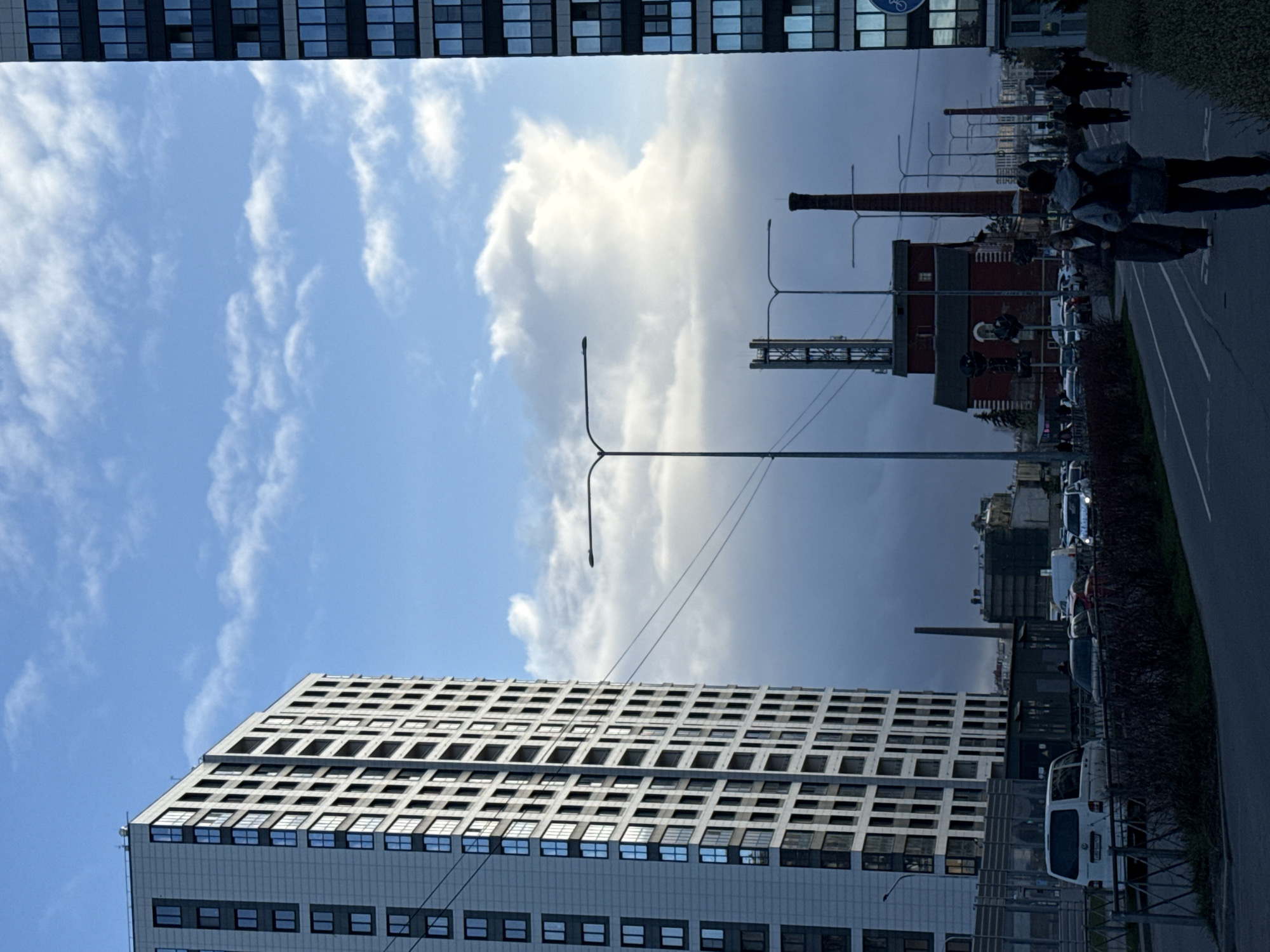 Construction continues on Saint Petersburg high-rise building