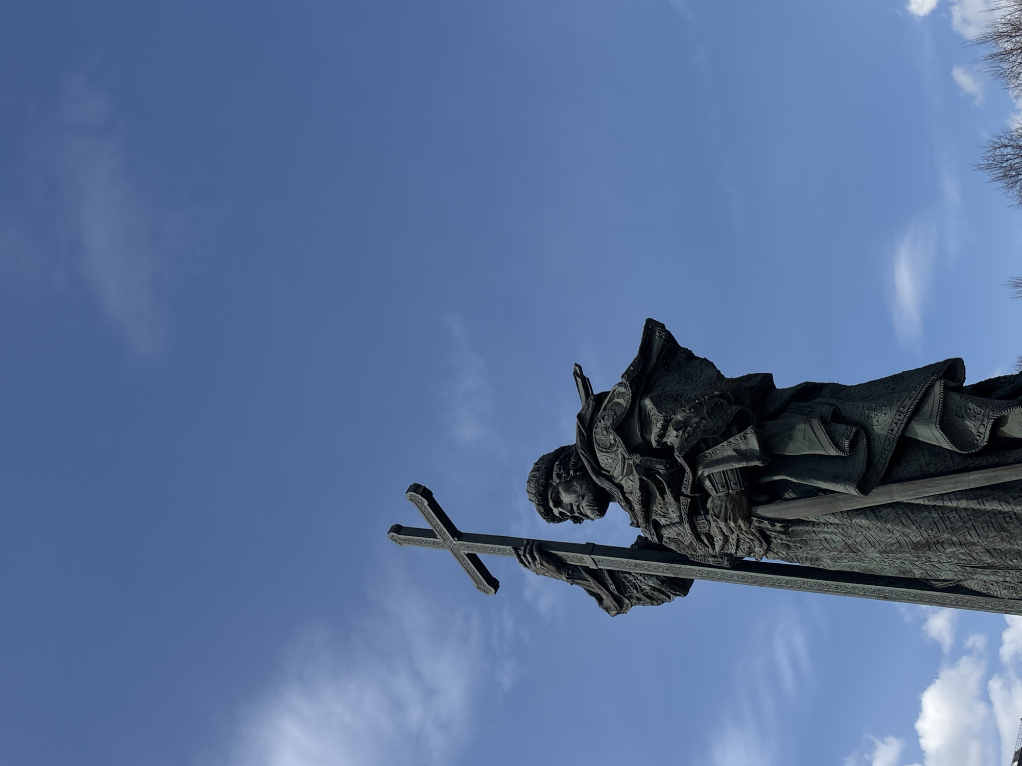 Patriarch Hermogenes monument photographed in Moscow