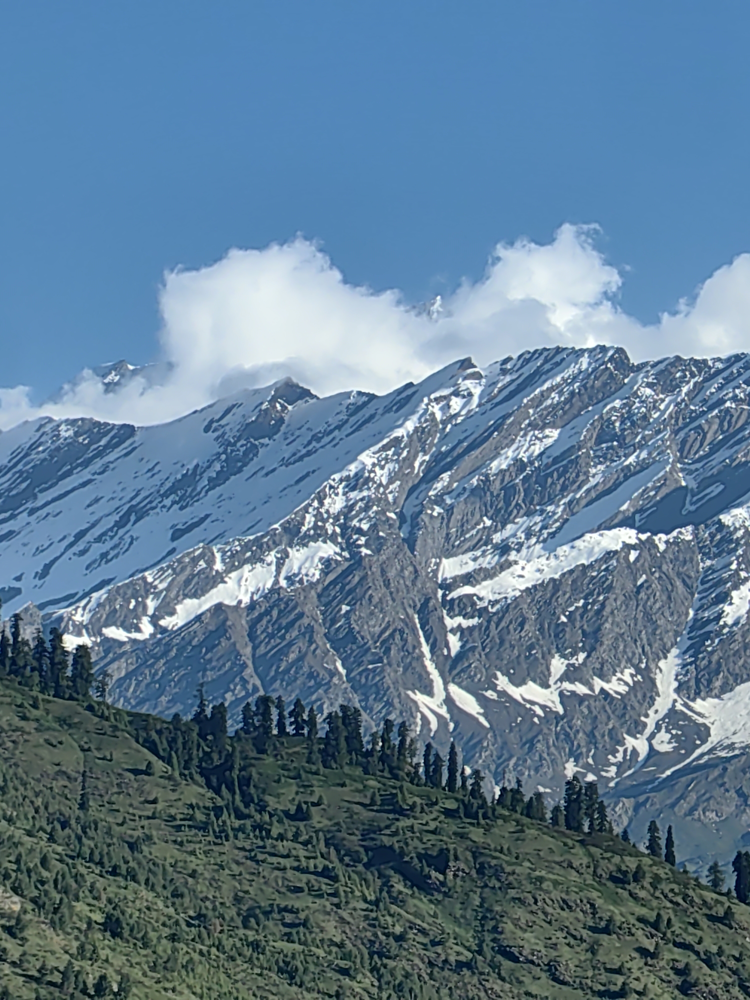 Hour-long spiritual journey documented through Vashisht mountain landscapes