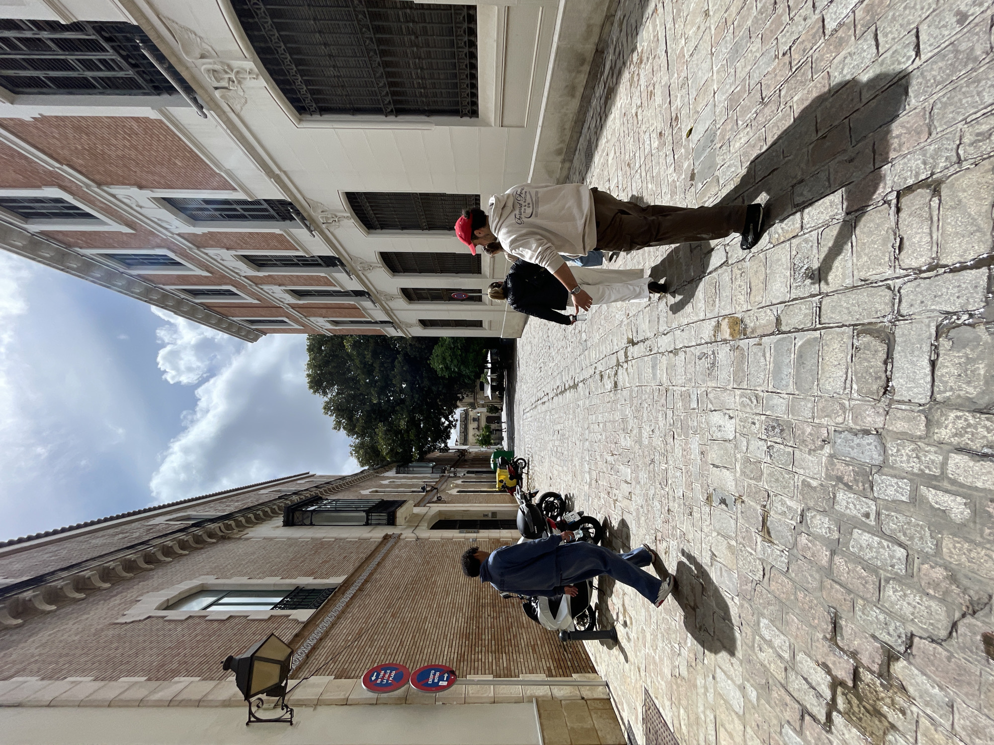 Sunday morning street life documented in Jerez De La Frontera