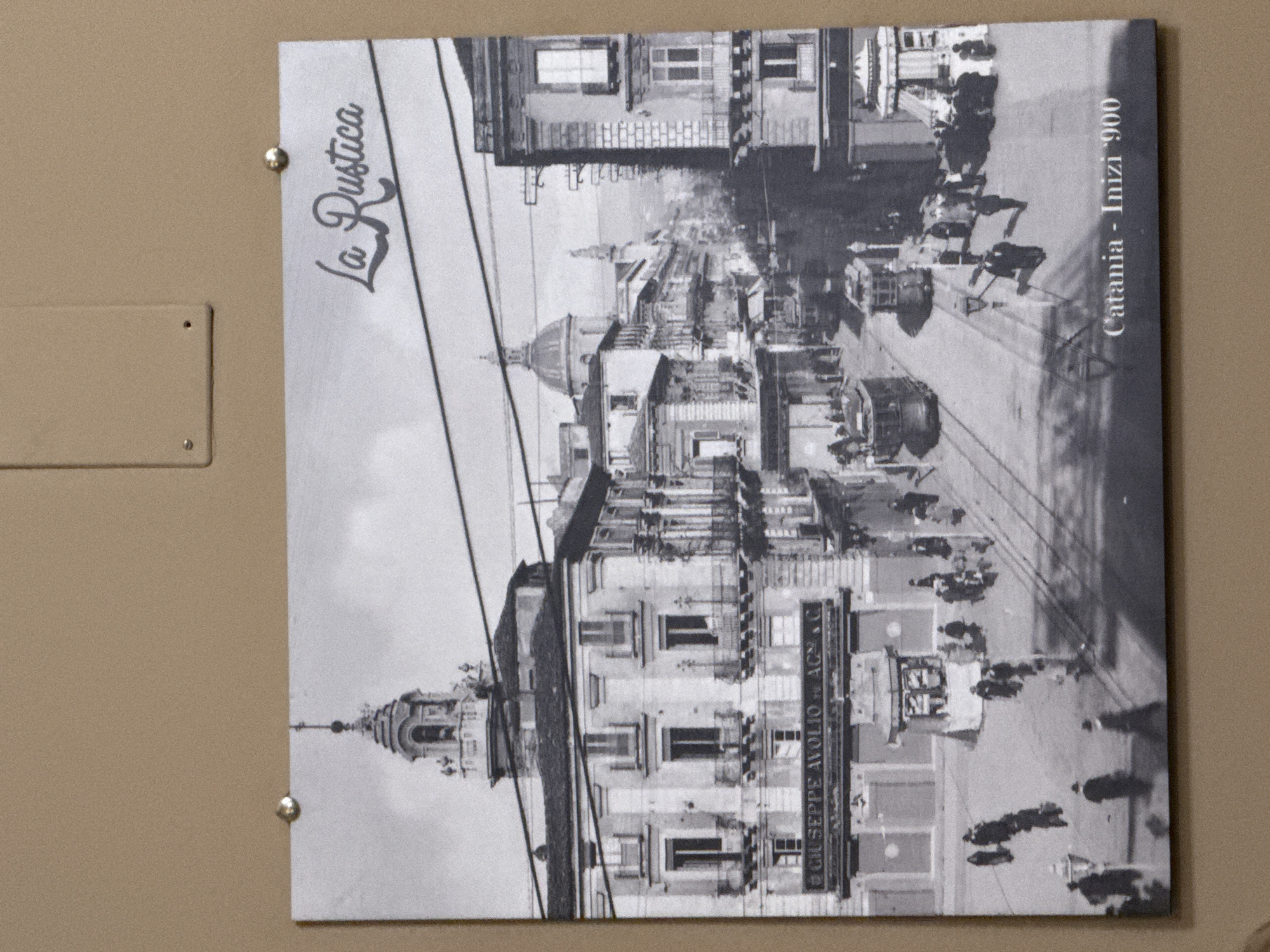 20th Birthday Celebration Features Traditional Sicilian Cuisine in Catania