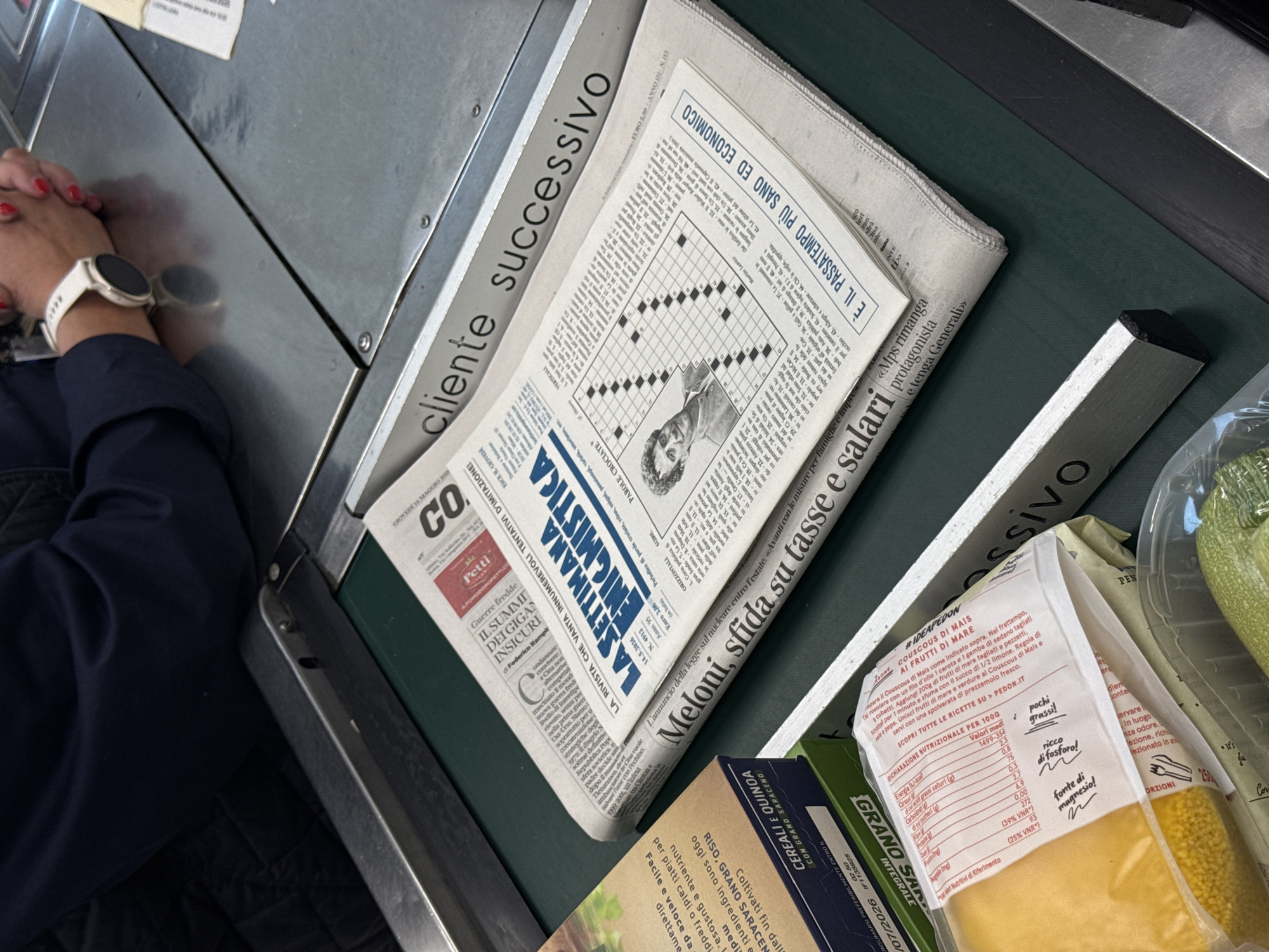 Italian puzzle newspaper spotted on grocery checkout belt in Milan