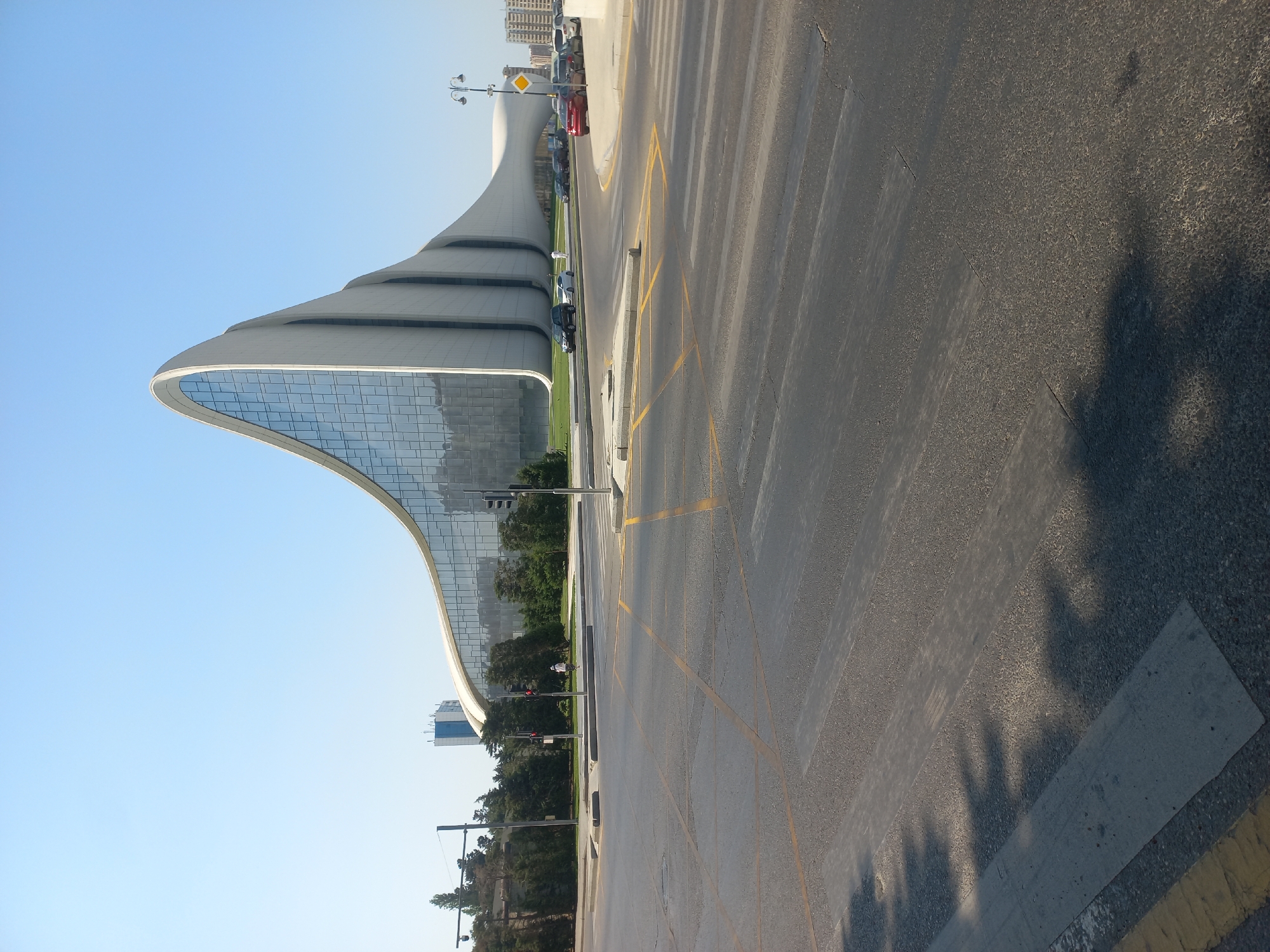 A summer morning across Baku's streets and landmarks