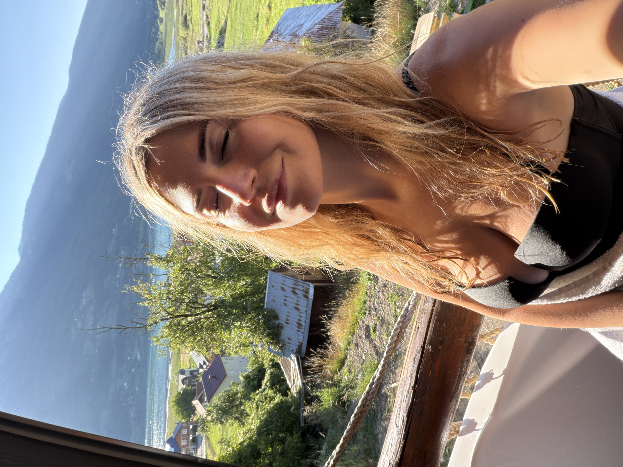Jacuzzi, grilling, and mountain views in Plav, Montenegro