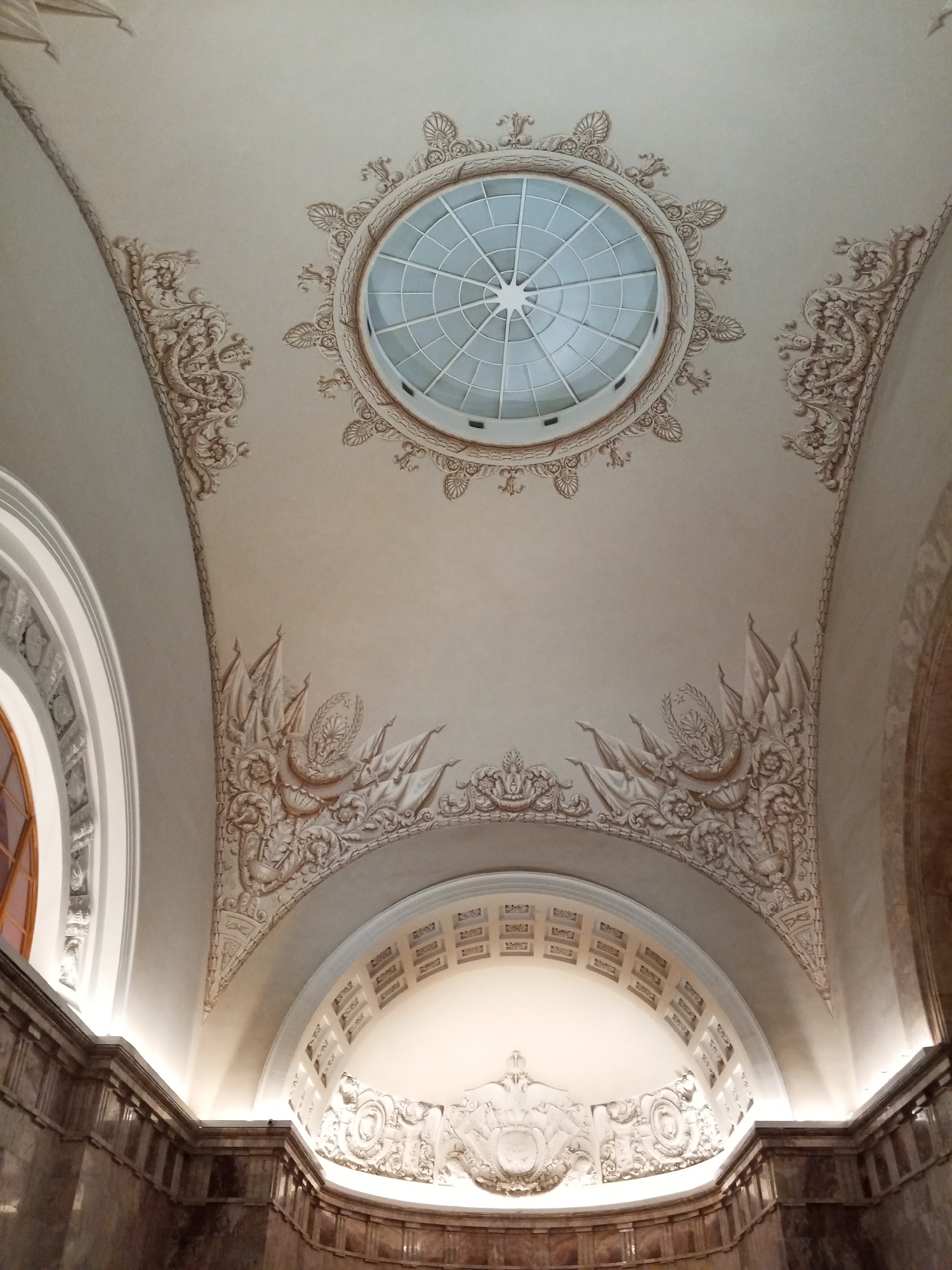 Architectural tour captures Saint Petersburg's grand interiors and streetscapes