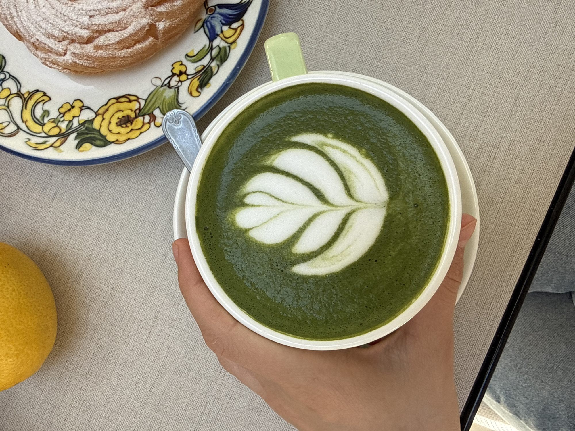 Food, family outings, and city scenes across one afternoon