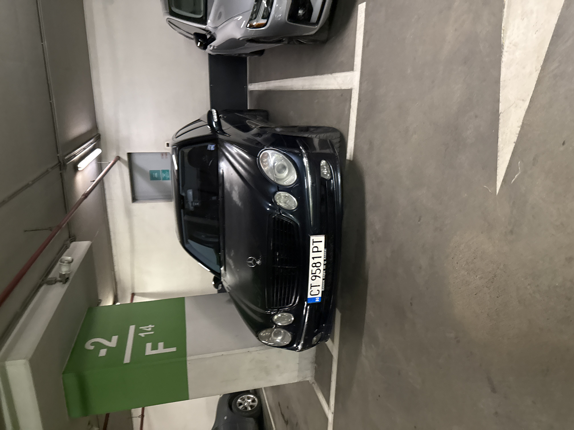 Routine shopping mall activity documented in Stara Zagora, Bulgaria