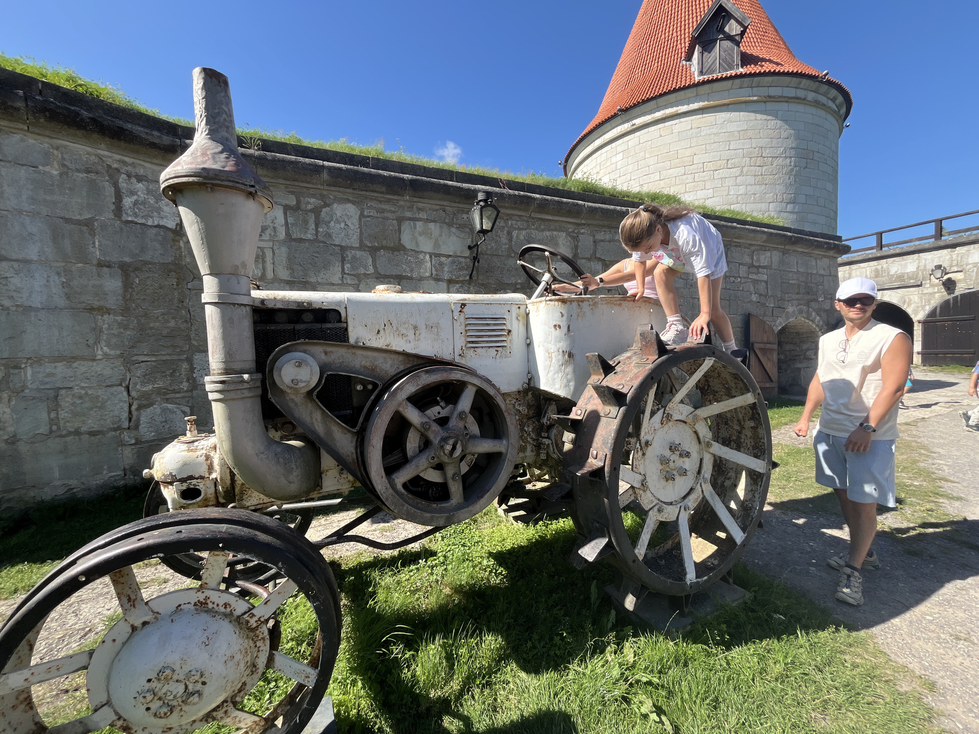 Afternoon at Kuressaare Castle, Saaremaa's medieval landmark