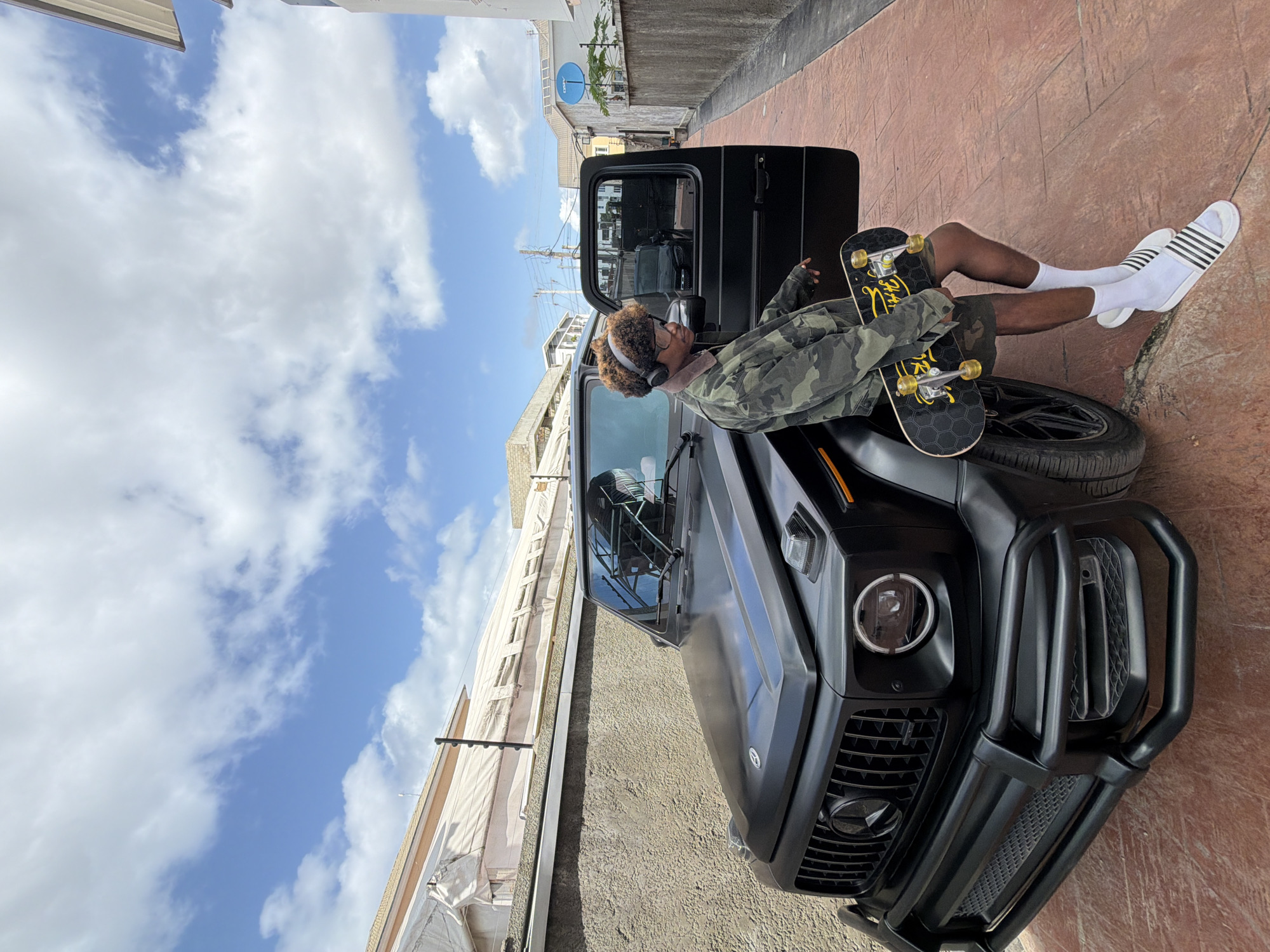 Street-style shoot around a G-Wagon in Igboefon