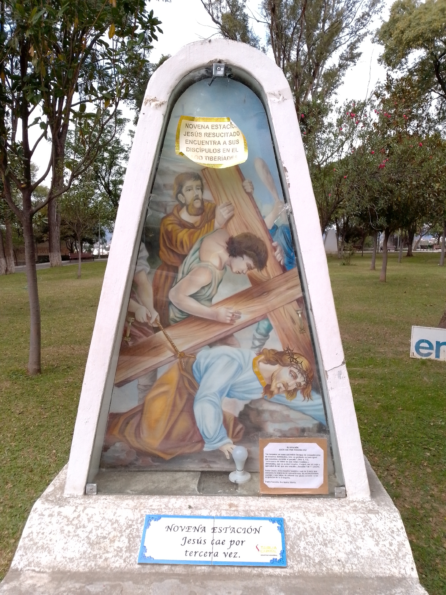 Religious Stations of Cross monuments documented in Tarija park