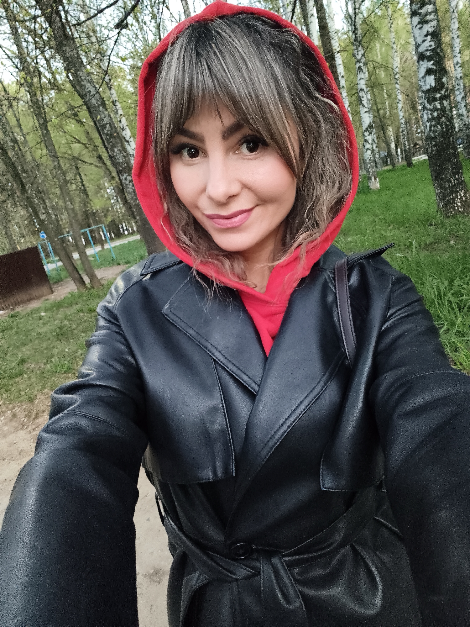 Family visits war memorial, parks in Chaikovsky, Russia