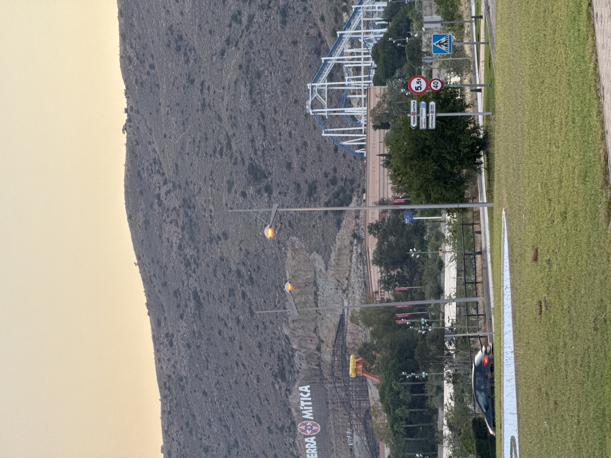 Evening snapshots of Benidorm's parks, courts, and public spaces