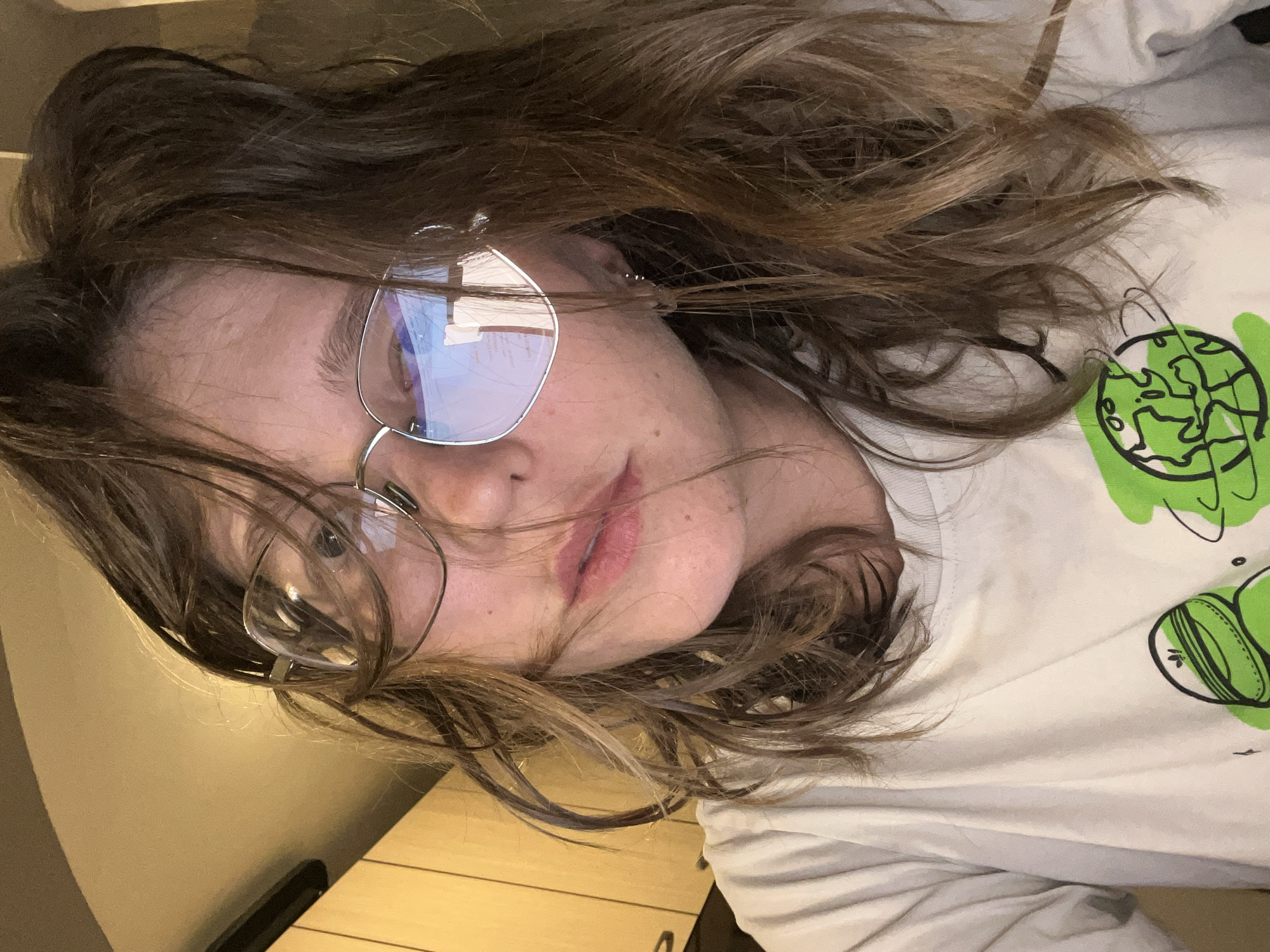 Woman in glasses, white shirt observed in Podgorica