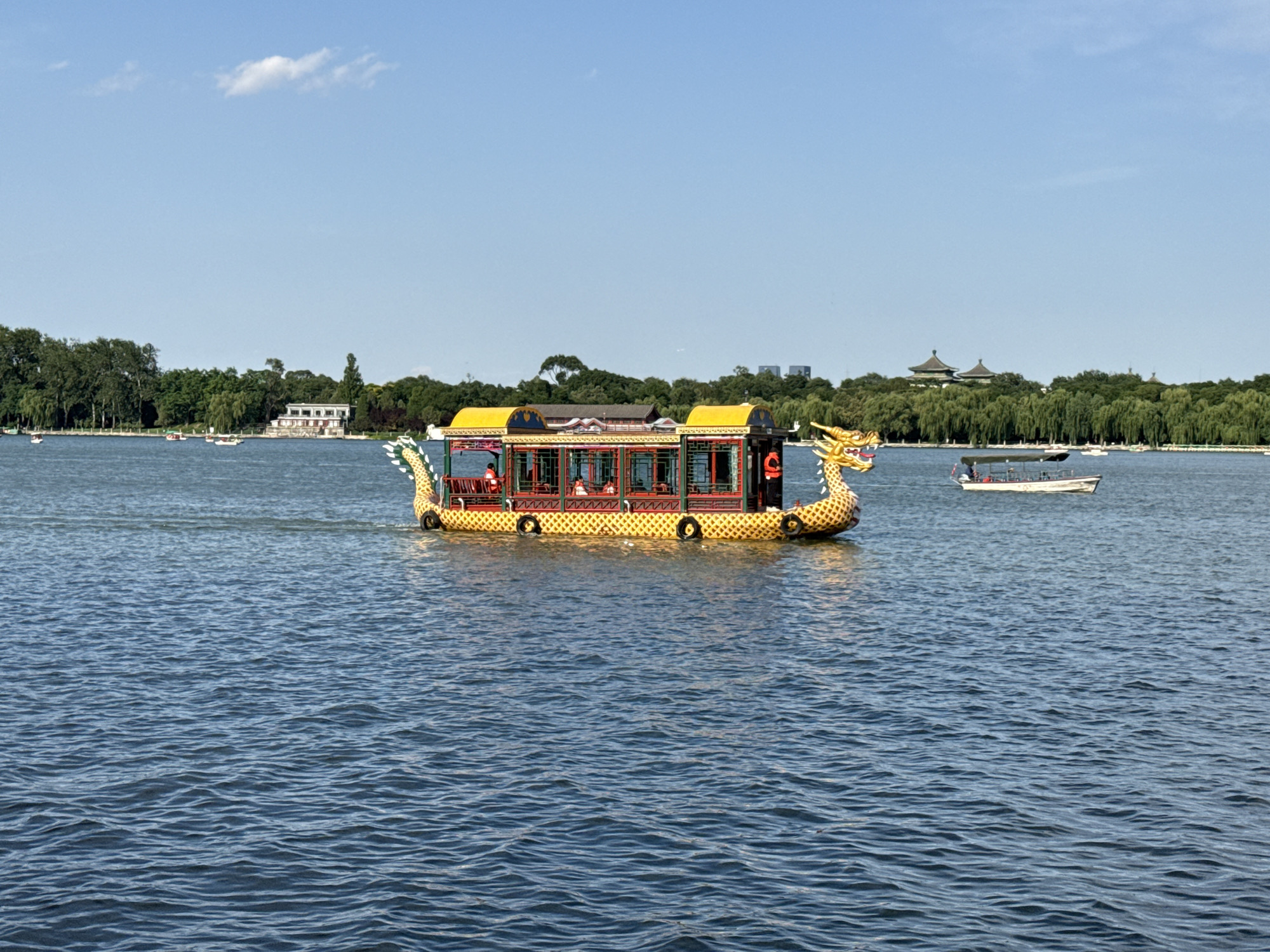 Morning leisure activities observed at Beijing's Beihai Park