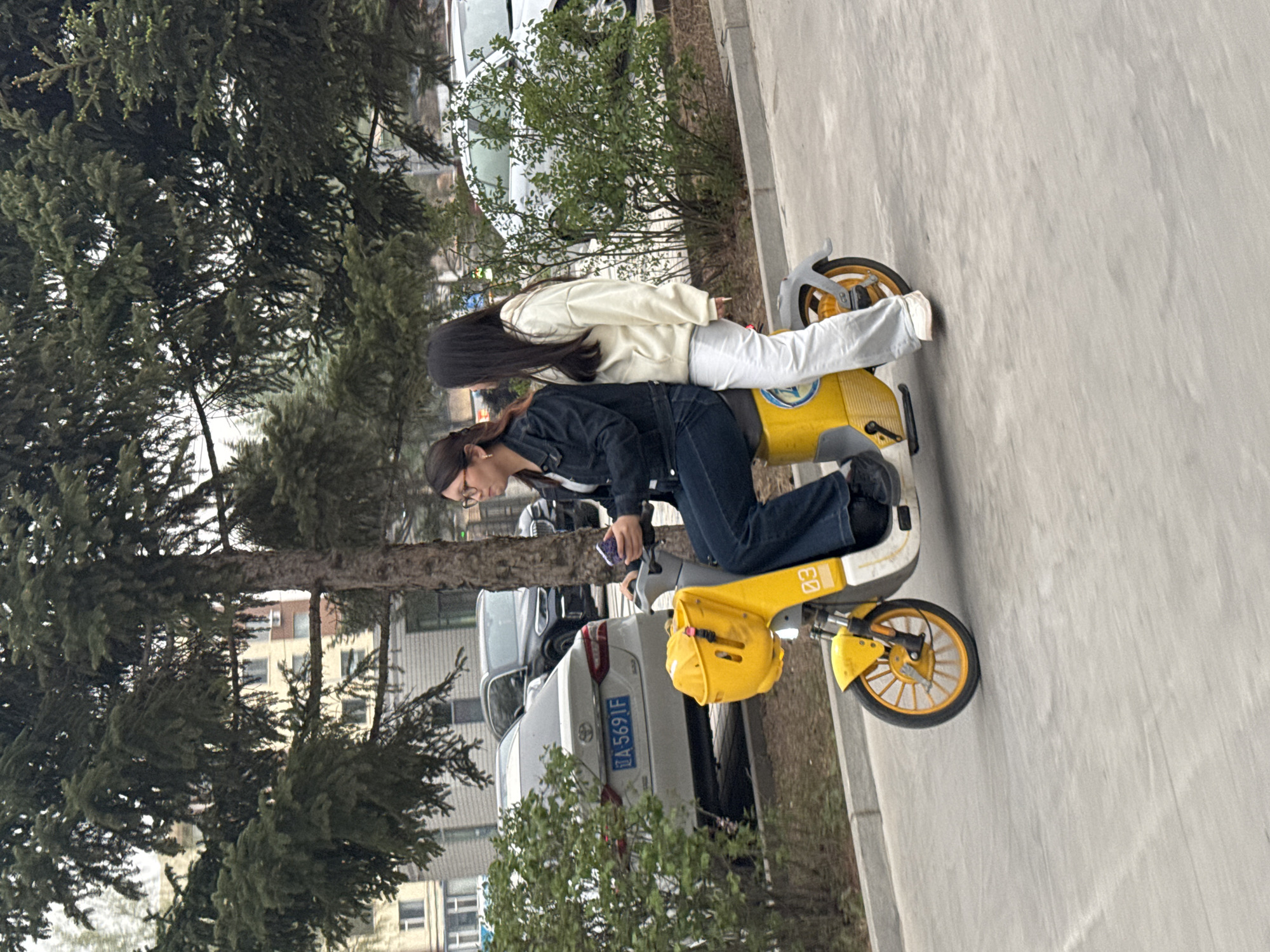 Campus life captured in Zhongtun: scooters, street food, students