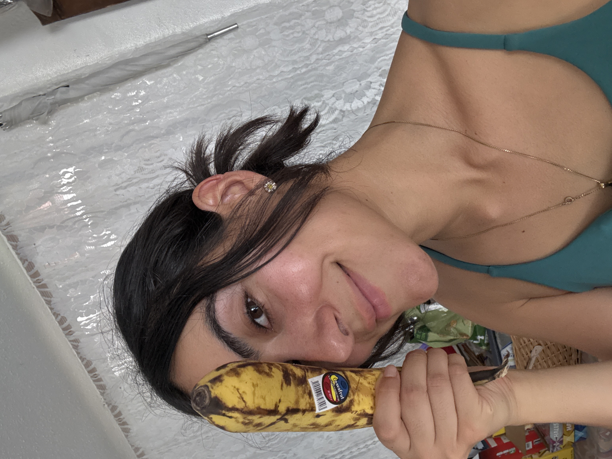 Woman prepares banana and peanut butter snack in Puebla