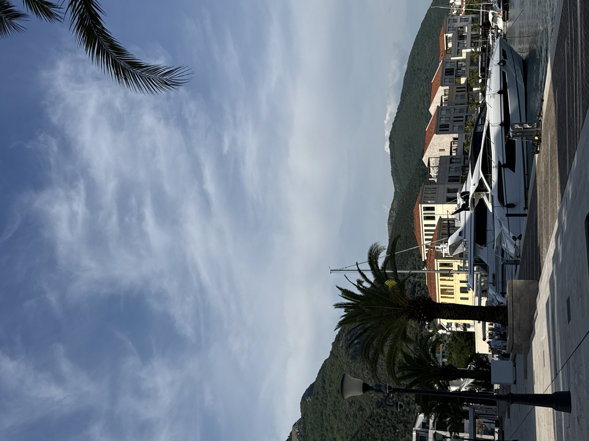 Bay of Kotor witnesses capture yacht docking, child's ice cream