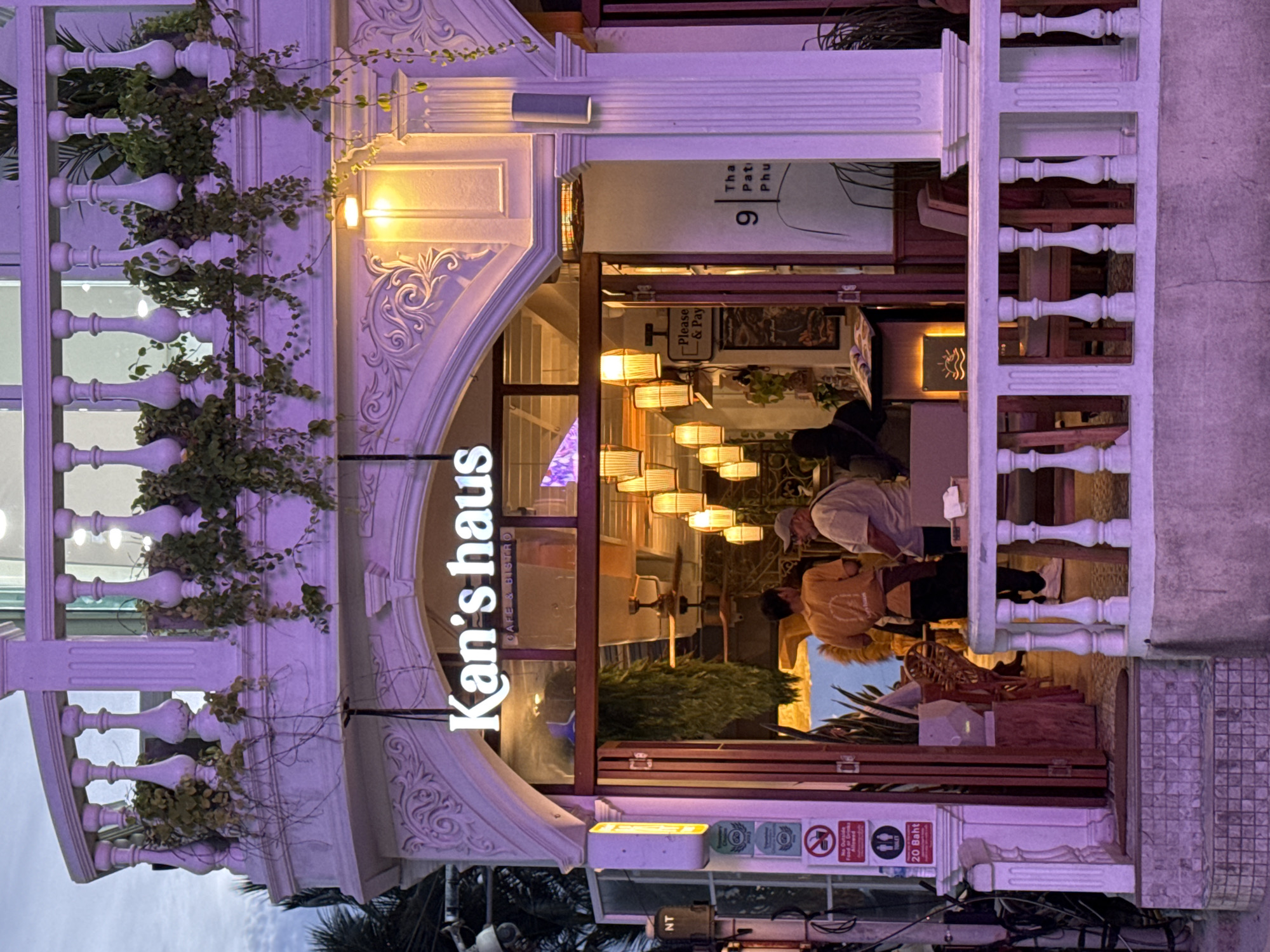 An hour of everyday commerce and street life in Patong