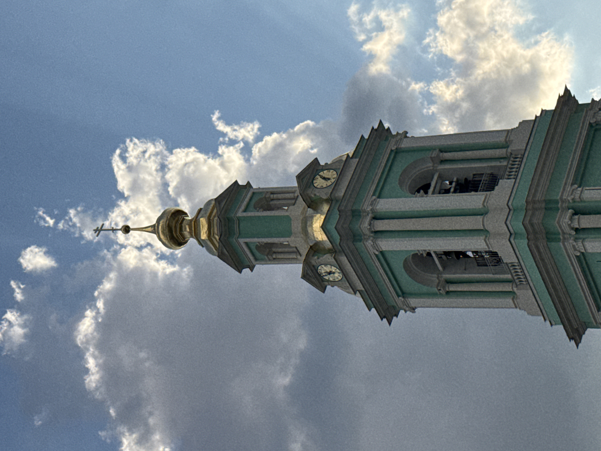 Afternoon at Kolomenskoye: borscht and a historic bell tower