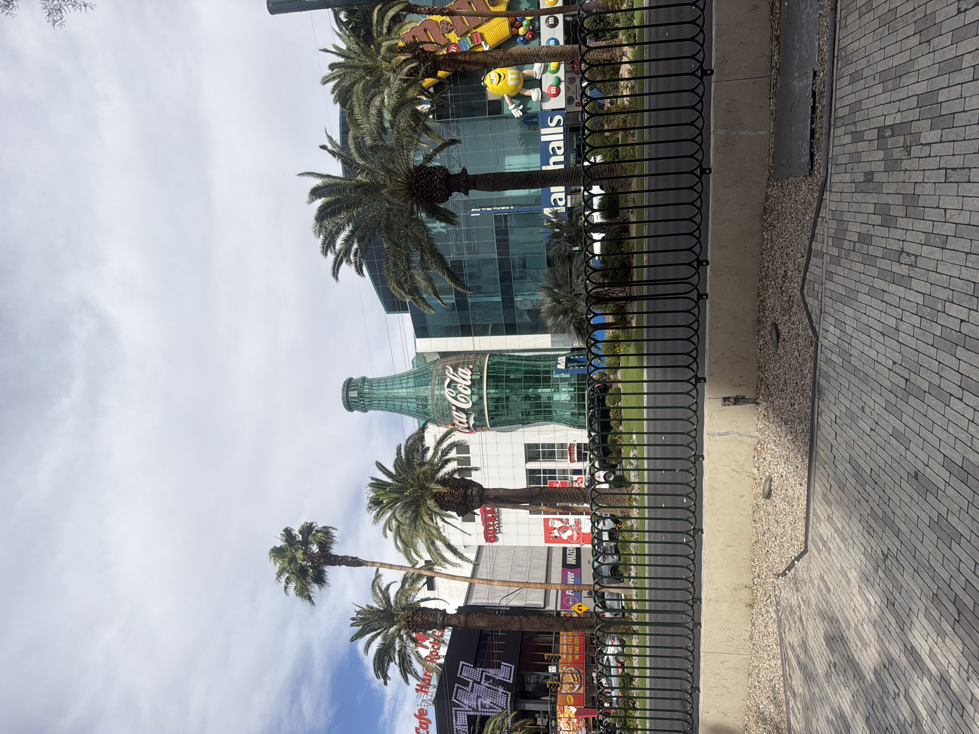 Witness documents daytime Las Vegas Strip street scene