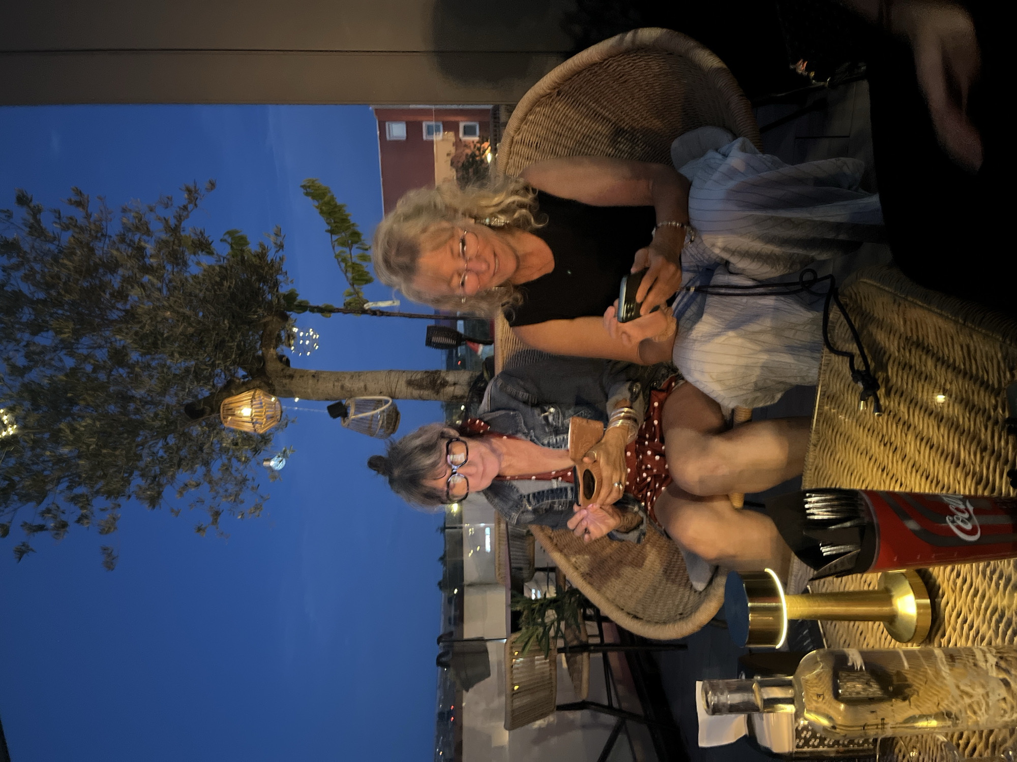 Evening out on a rooftop terrace in Andrézieux-Bouthéon