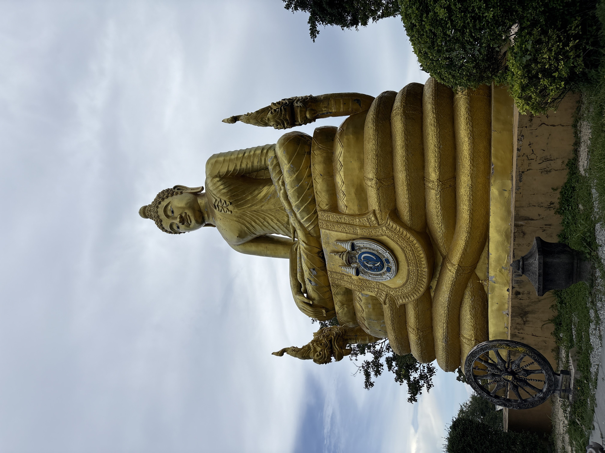 Buddhist temple site in Rawai: statues, rituals, and renovation