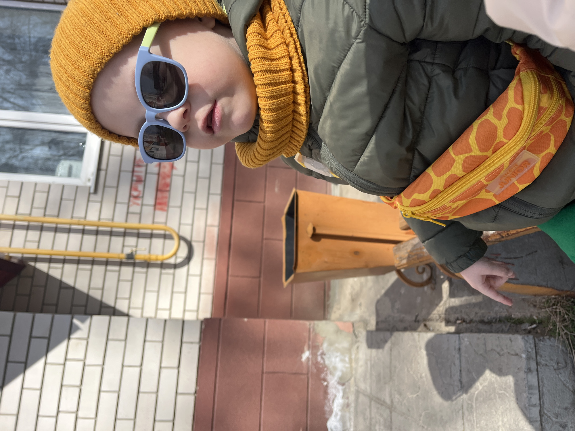 Child in yellow winter gear spotted around Usman, Russia