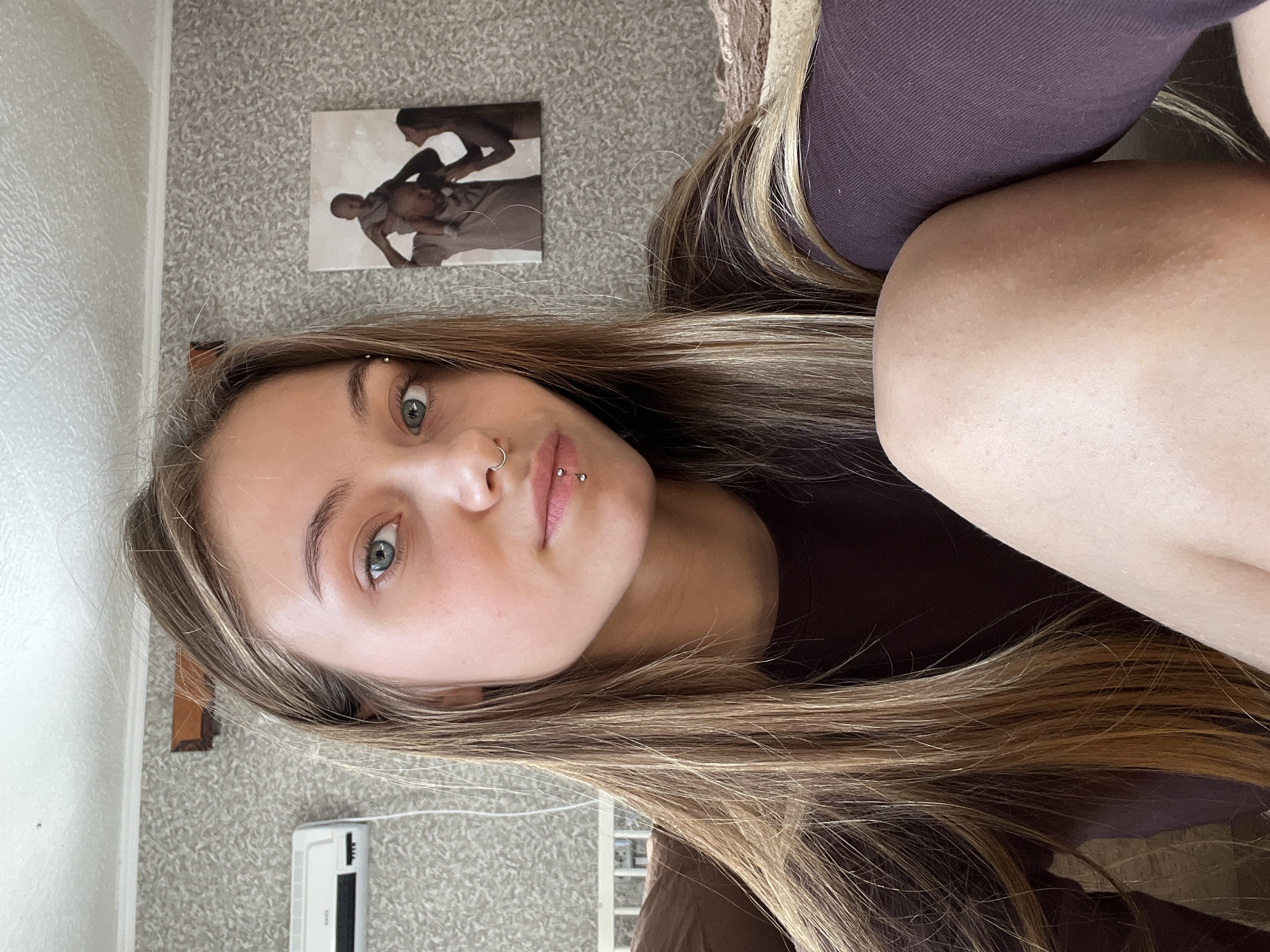 Young woman takes selfies with cola in Фоки