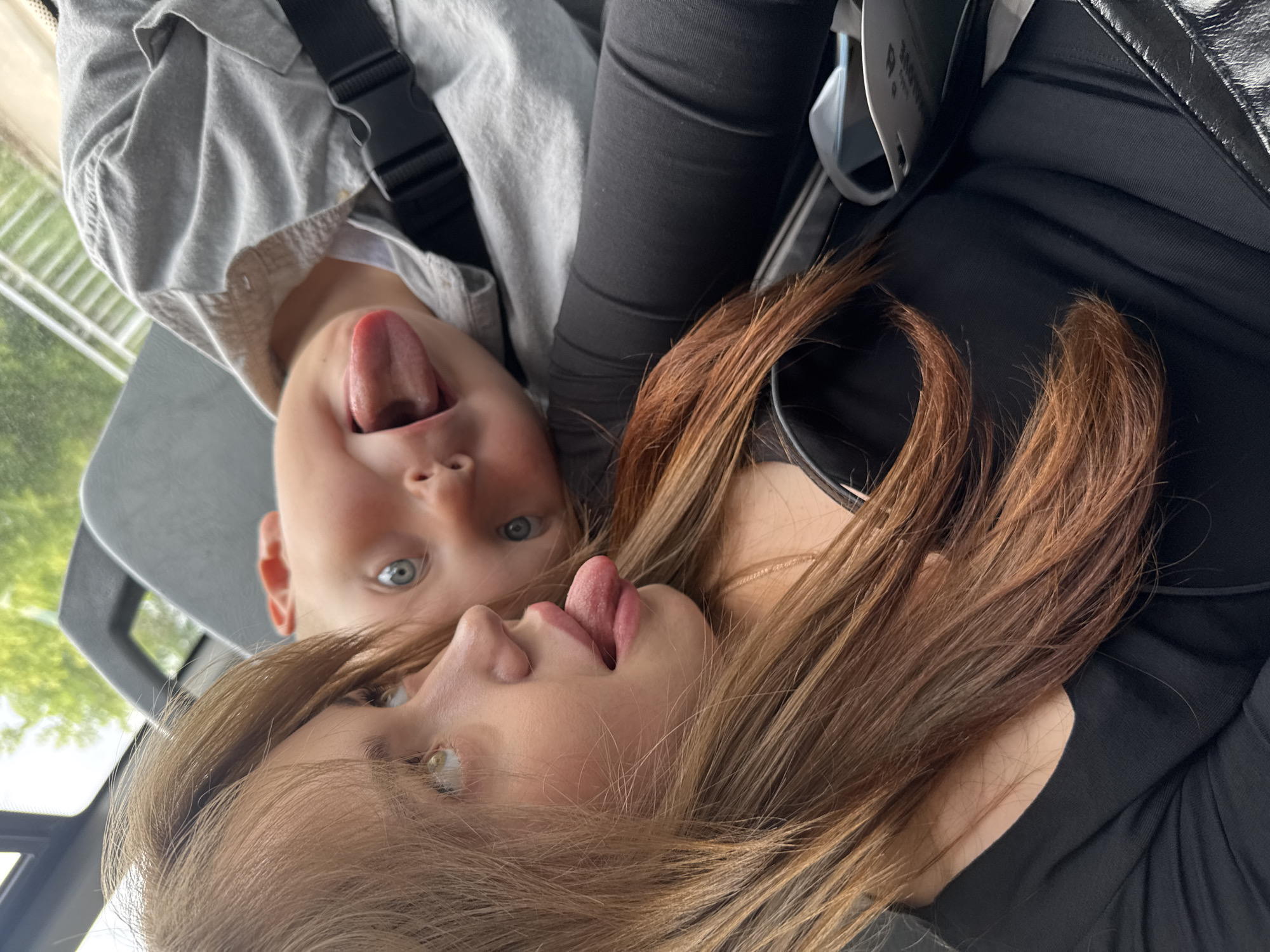 Casual bus ride selfies and GRWM content from Chaikovsky