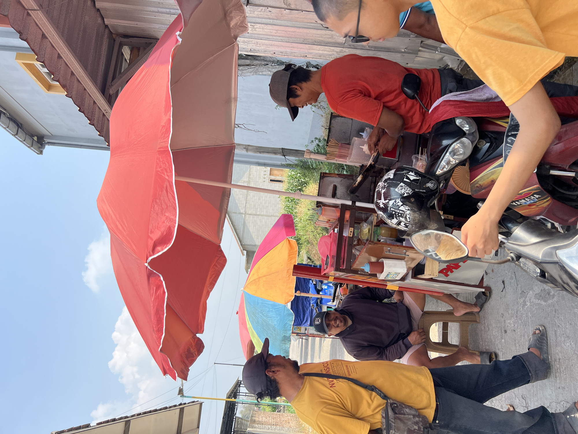 Street vendors and school life in Kecamatan Pati, Indonesia