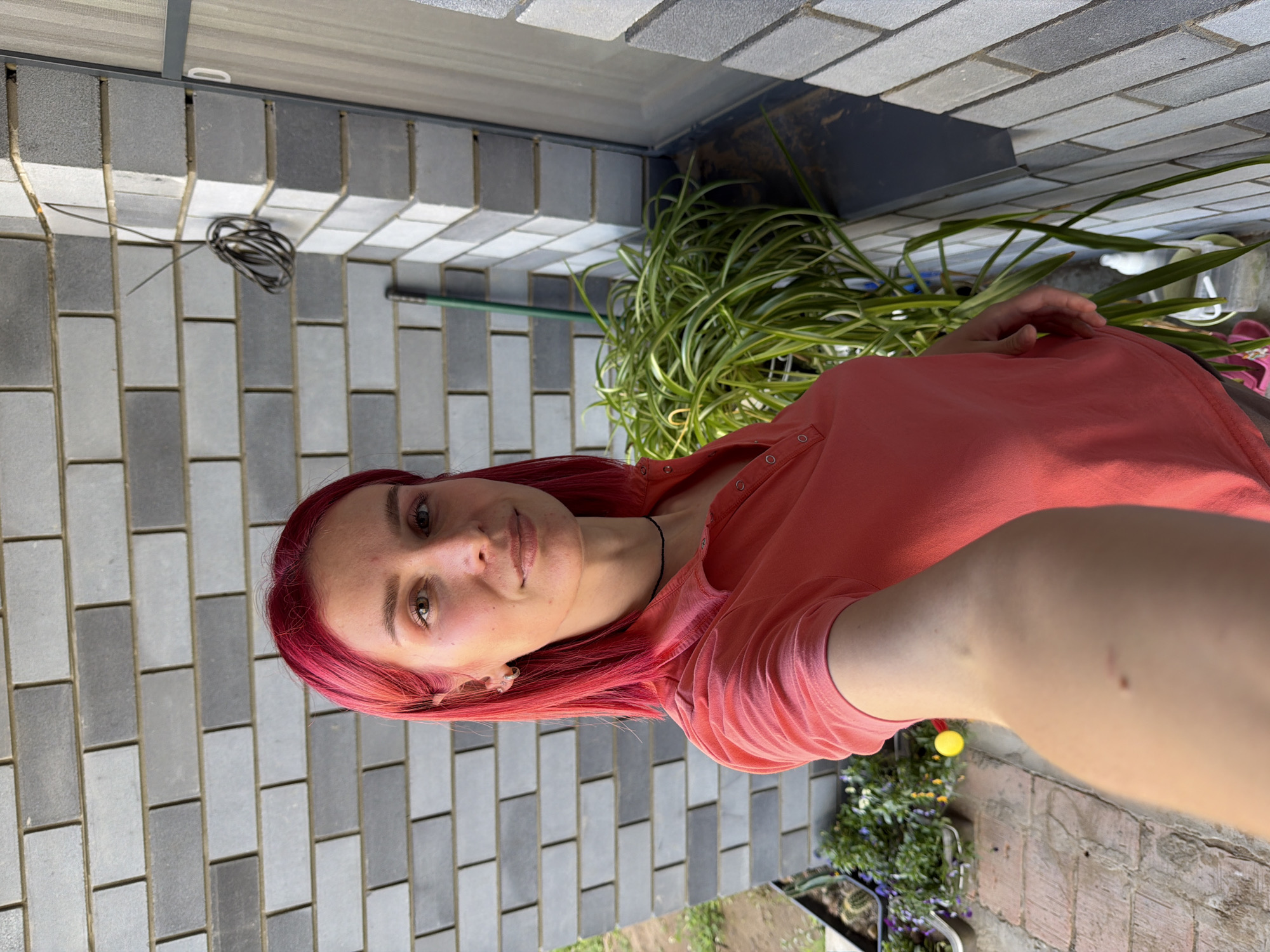 Woman documents daily life with selfies in Chaikovsky, Russia